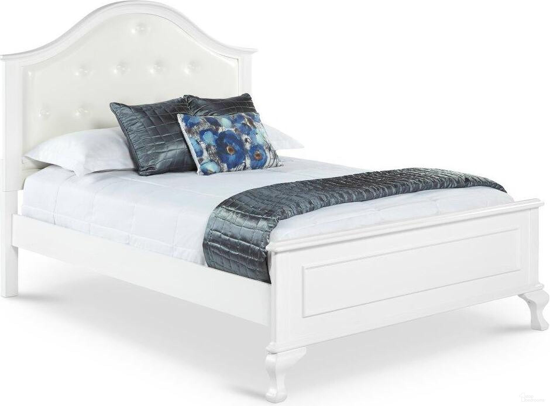 The appearance of Jenna White Full Panel Bed designed by Picket House in the transitional interior design. This white piece of furniture was selected by 1StopBedrooms from Jenna Collection to add a touch of cosiness and style into your home. Sku: JS700FF;JS700FH;JS700FTR. Bed Type: Panel Bed. Material: Wood. Bed Size: Full.