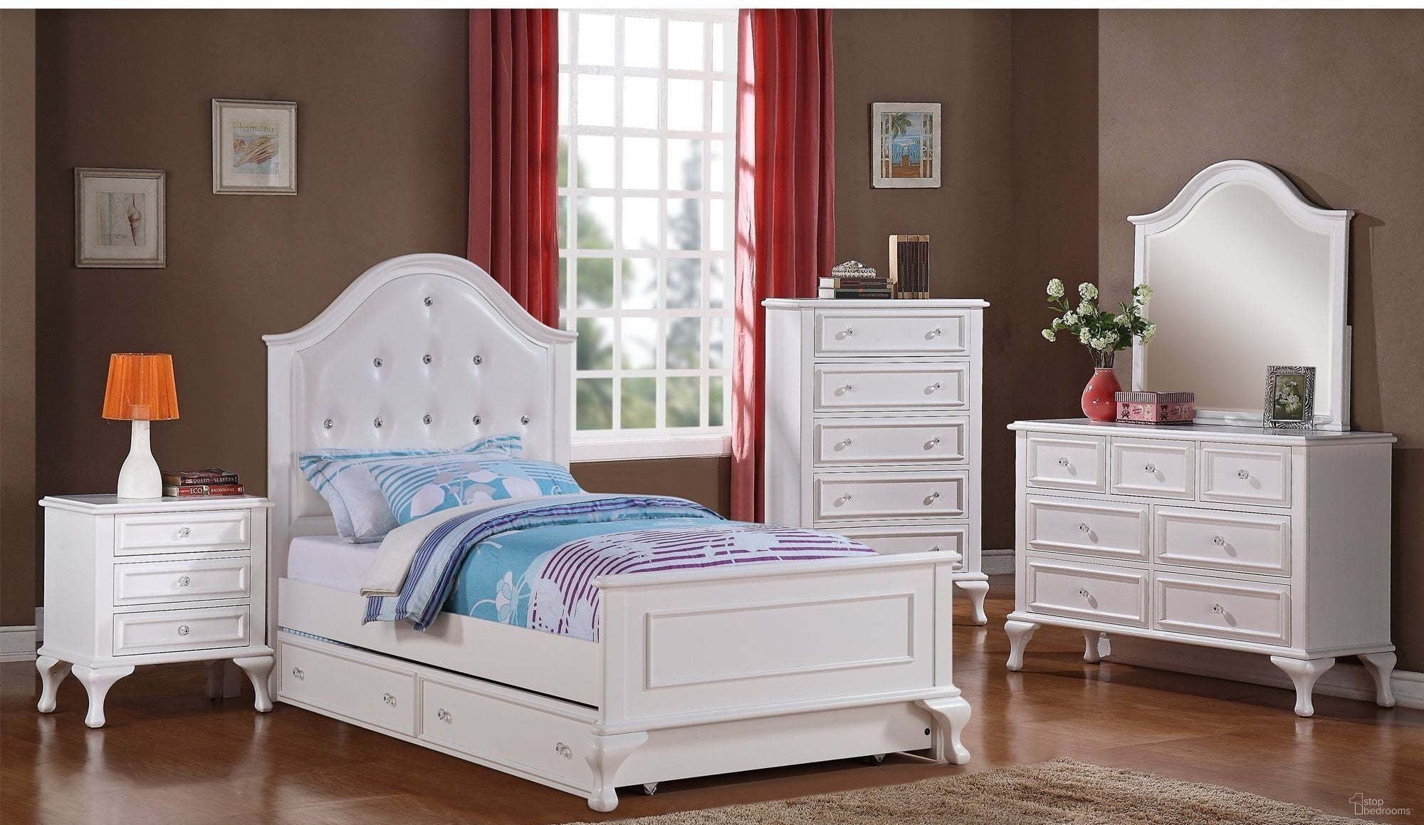Jenna White Youth Upholstered Panel Bedroom Set with Trundle