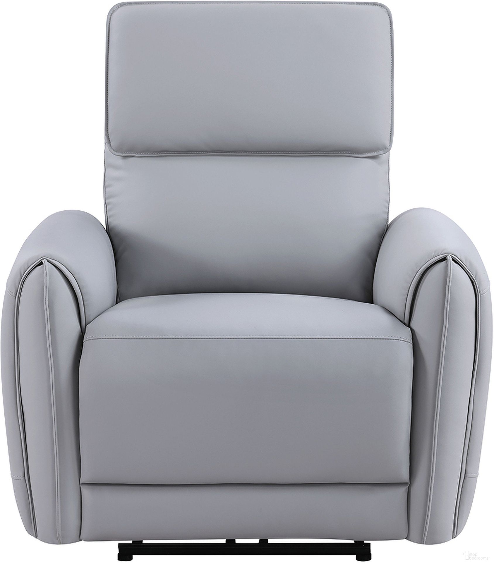 The appearance of Jeromie Power Motion Recliner with USB Port In Light Gray designed by ACME in the modern / contemporary interior design. This light gray piece of furniture was selected by 1StopBedrooms from Jeromie Collection to add a touch of cosiness and style into your home. Sku: LV03337. Material: Solid Wood.