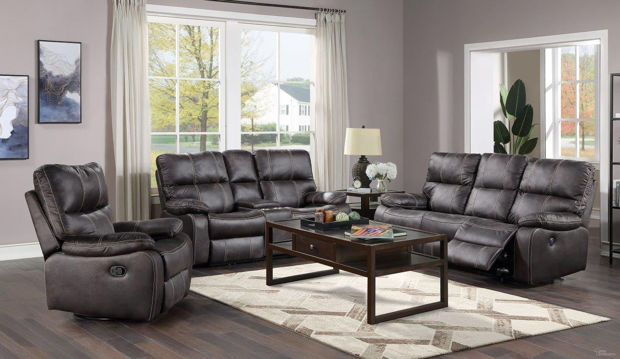 The appearance of Jessie James Power Reclining Living Room Set In Dark Graphite designed by Emerald Home Furnishings in the modern / contemporary interior design. This graphite piece of furniture was selected by 1StopBedrooms from Jessie James Collection to add a touch of cosiness and style into your home. Sku: U7130-18-03;U7130-21-03. Material: Faux Leather.