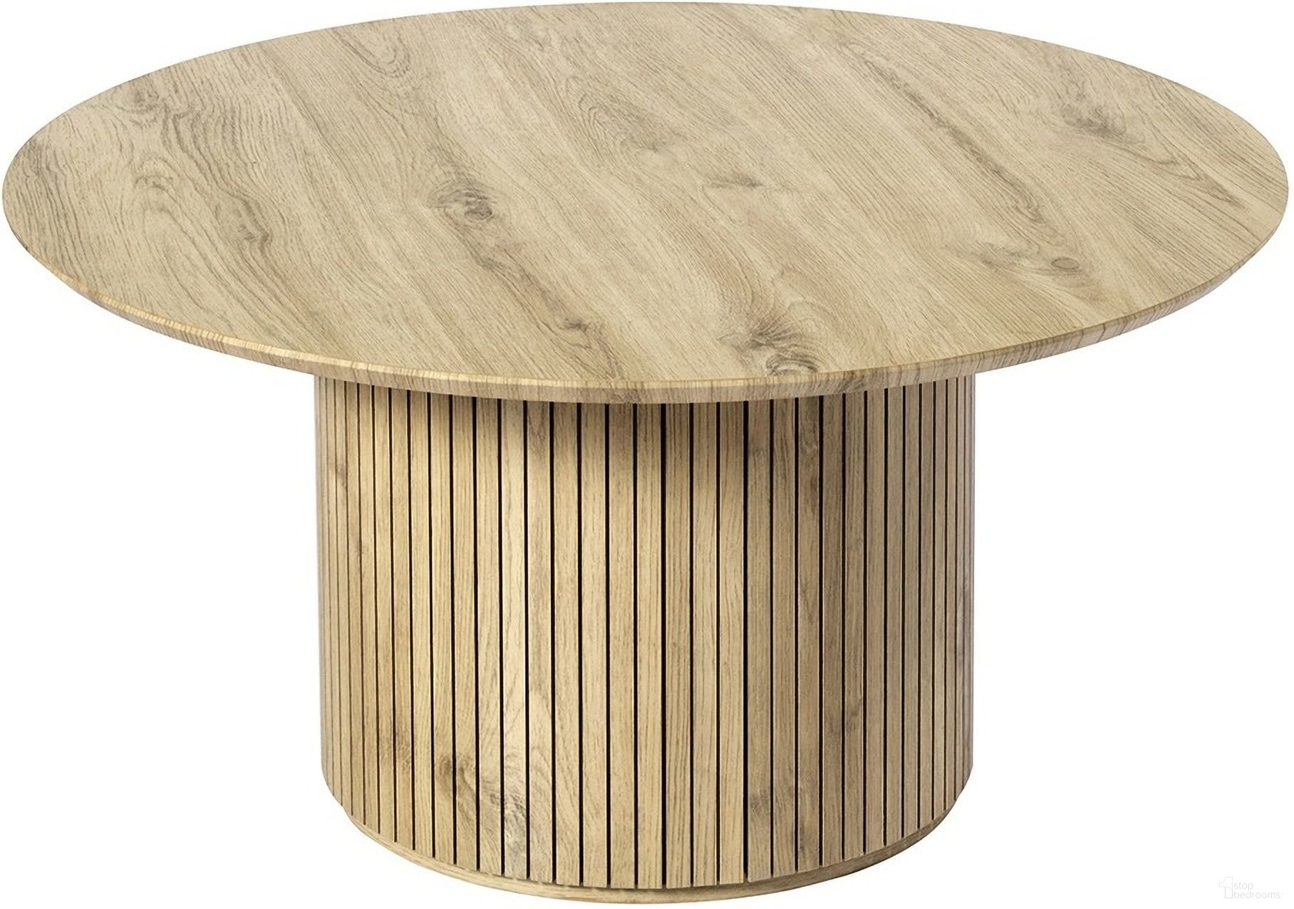 The appearance of Jon Coffee Table In Oak designed by Karat Home in the modern / contemporary interior design. This oak piece of furniture was selected by 1StopBedrooms from Jon Collection to add a touch of cosiness and style into your home. Sku: CTSD1148-OAK. Material: Engineered Wood.