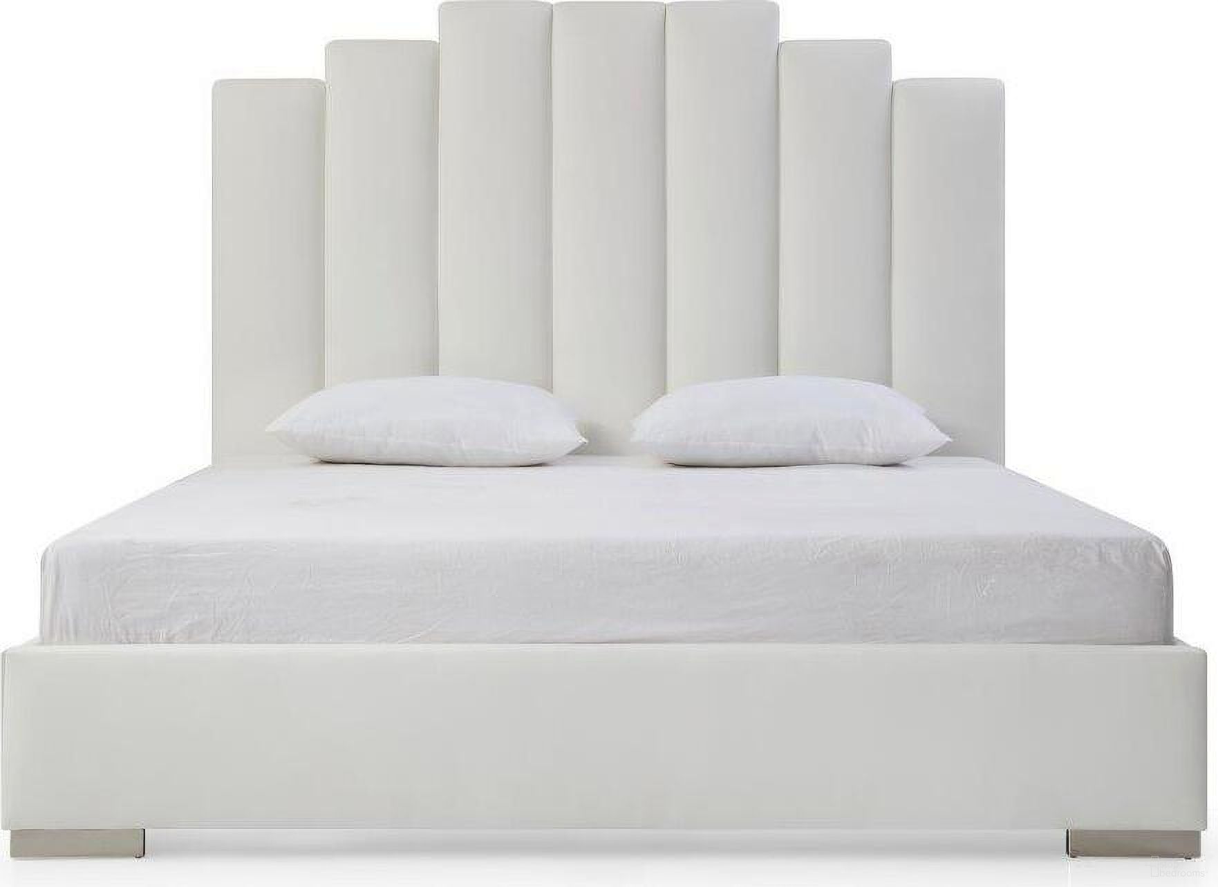 Jordan King Bed With Fully Upholstered White Faux Leather And Double Usb In Headboard
