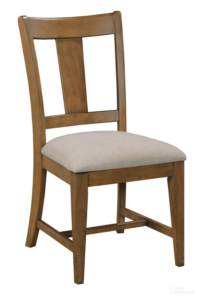 The appearance of Kafe Splat Back Chair Set of 2 In Latte designed by Kincaid in the transitional interior design. This latte piece of furniture was selected by 1StopBedrooms from Kafe Collection to add a touch of cosiness and style into your home. Sku: 317-636L. Chair Type: Side Chair. Material: Alder Solid.