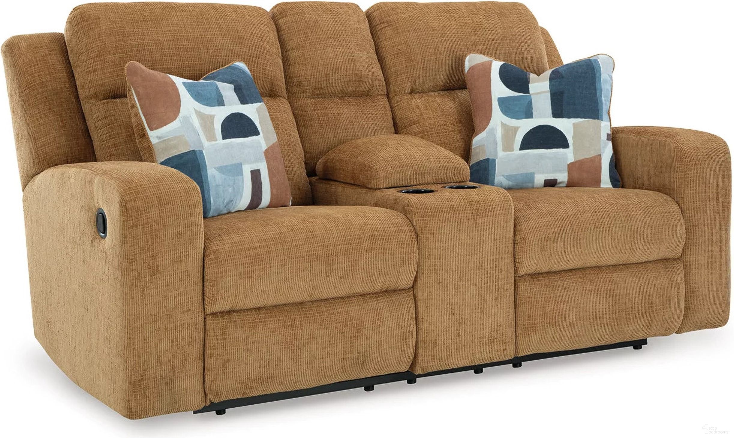 The appearance of Kanlow Reclining Loveseat with Console In Honey designed by Signature Design by Ashley in the modern / contemporary interior design. This honey piece of furniture  was selected by 1StopBedrooms from Kanlow Collection to add a touch of cosiness and style into your home. Sku: 3860594. Material: Fabric.