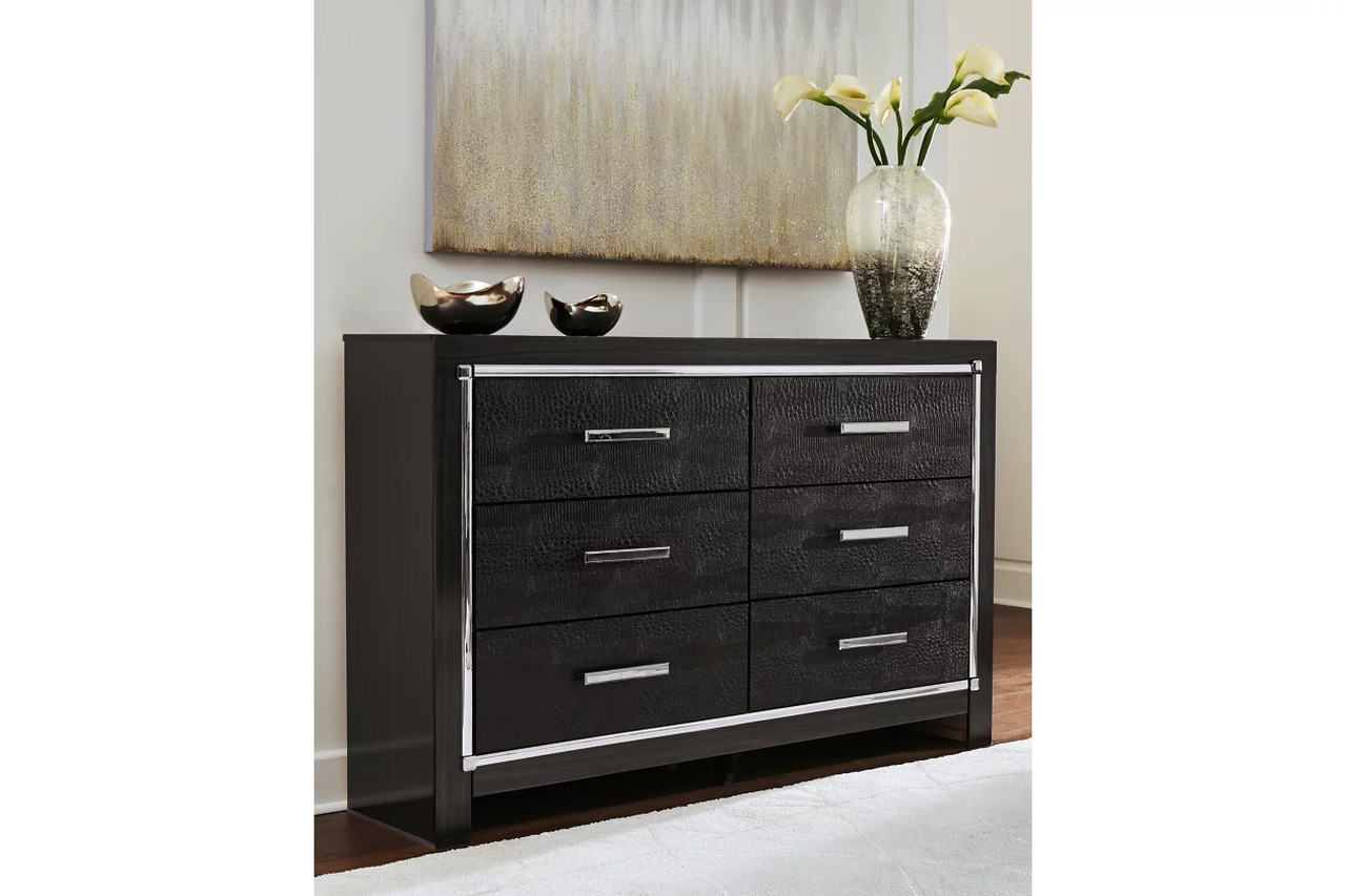 Kaydell Black Upholstered Storage Panel Bedroom Set