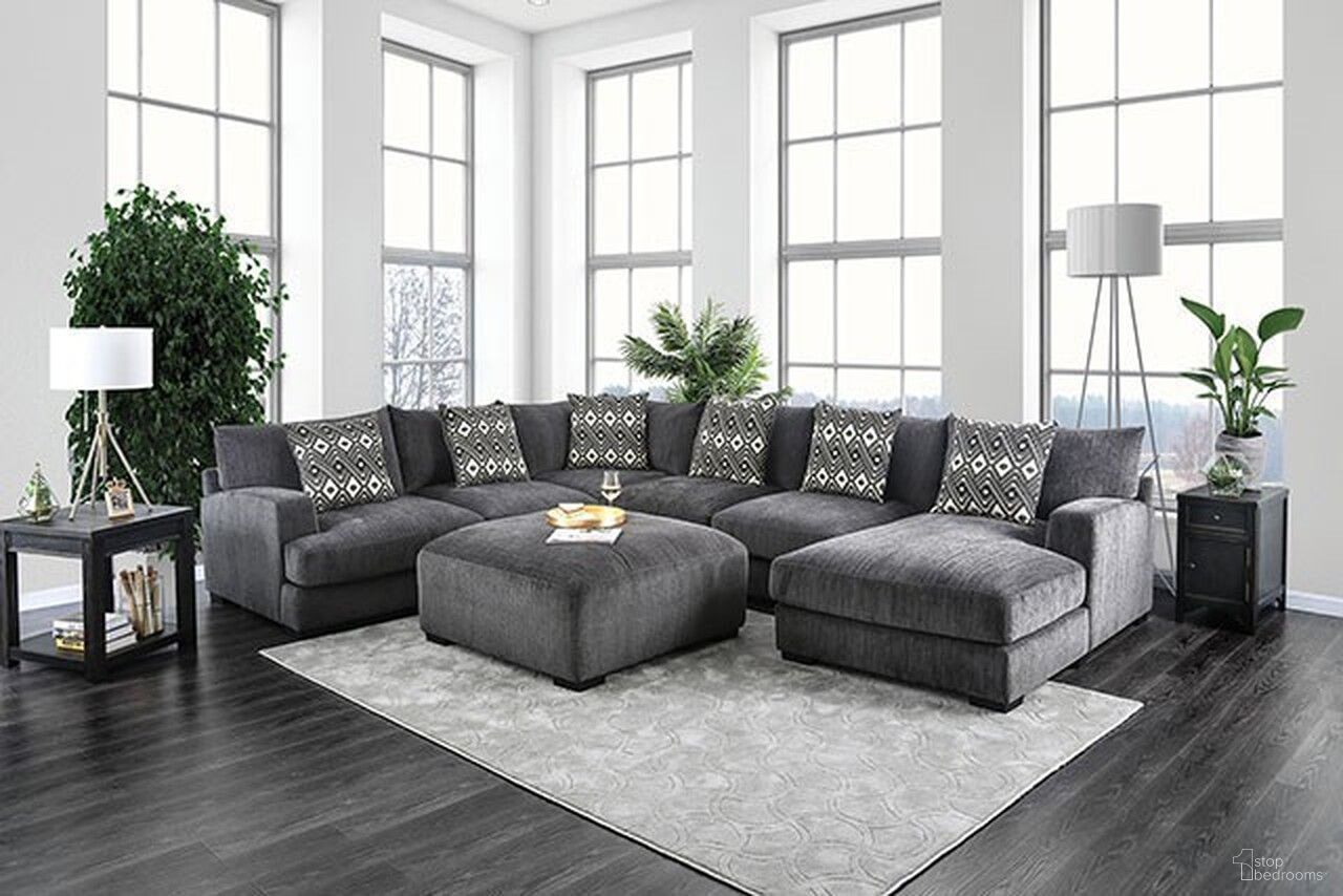 The appearance of Kaylee U-Shaped Sectional With Right Chaise In Gray designed by Furniture of America in the modern / contemporary interior design. This gray piece of furniture was selected by 1StopBedrooms from Kaylee Collection to add a touch of cosiness and style into your home. Sku: CM6587-CNR;CM6587-LVL;CM6587-CER;CM6587-AC;CM6587-AC. Material: Chenille.