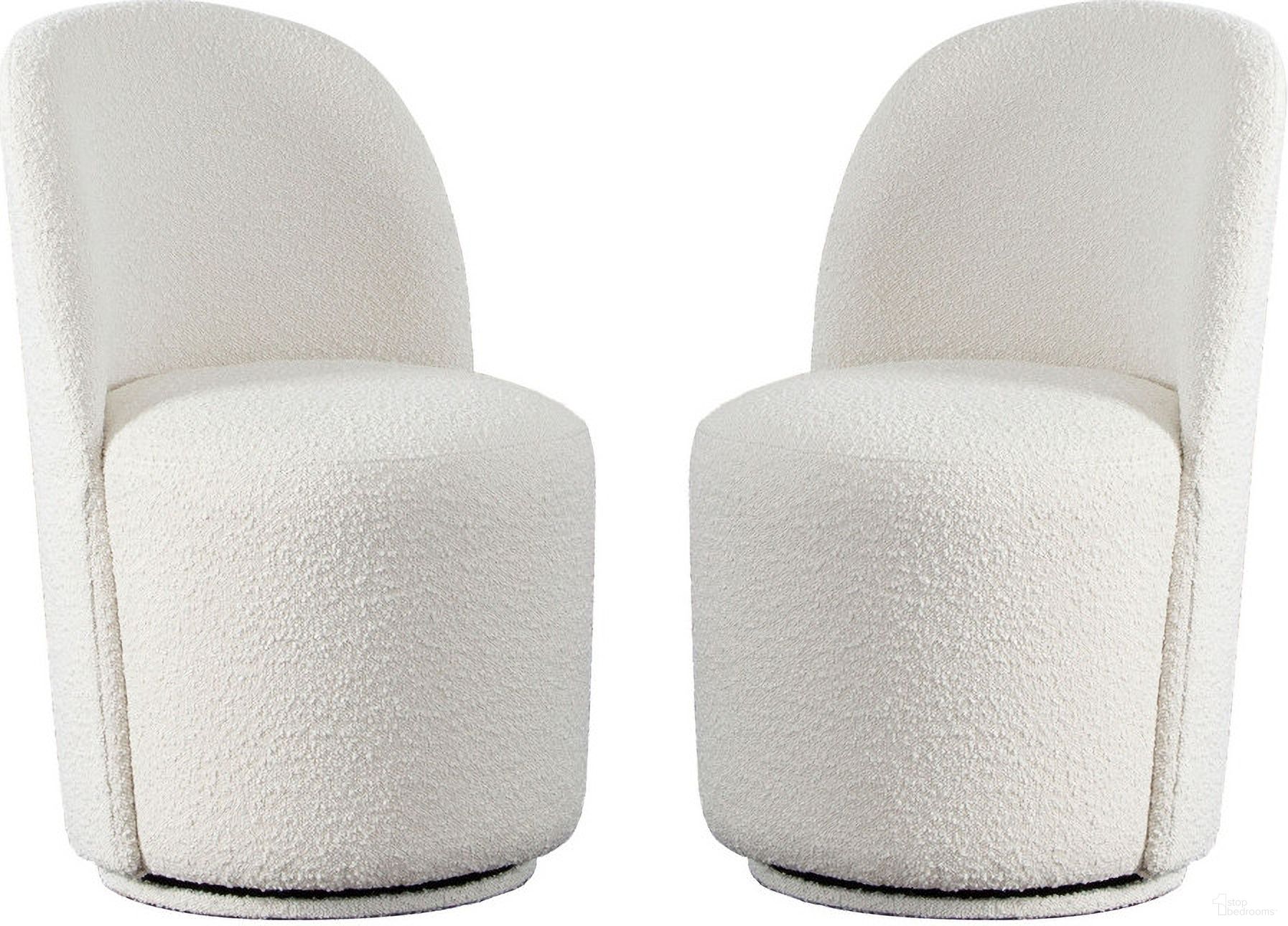 The appearance of Kendall Dining Swivel Chair In Ivory Boucle Fabric designed by Diamond Sofa in the modern / contemporary interior design. This ivory piece of furniture was selected by 1StopBedrooms from Kendall Collection to add a touch of cosiness and style into your home. Sku: KENDALLCHIV2PK. Material: Fabric. Chair Type: Side Chair.