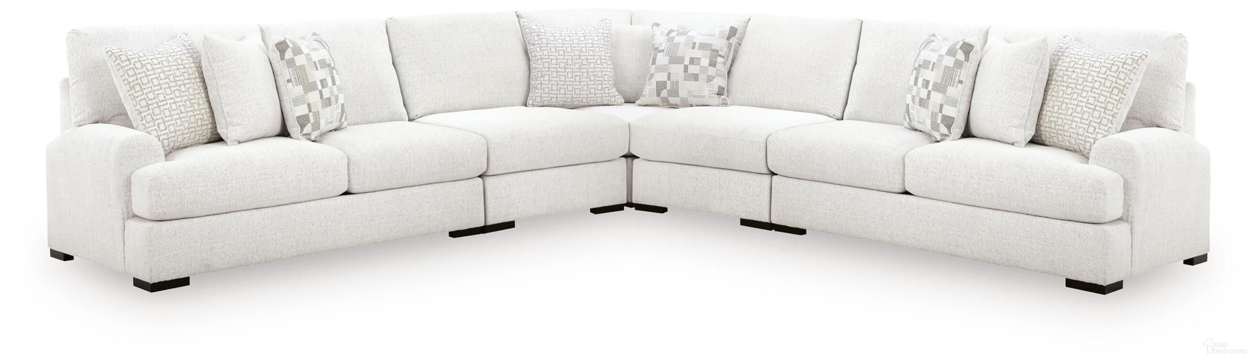 Kendrie 5-Piece Sectional In Chalk