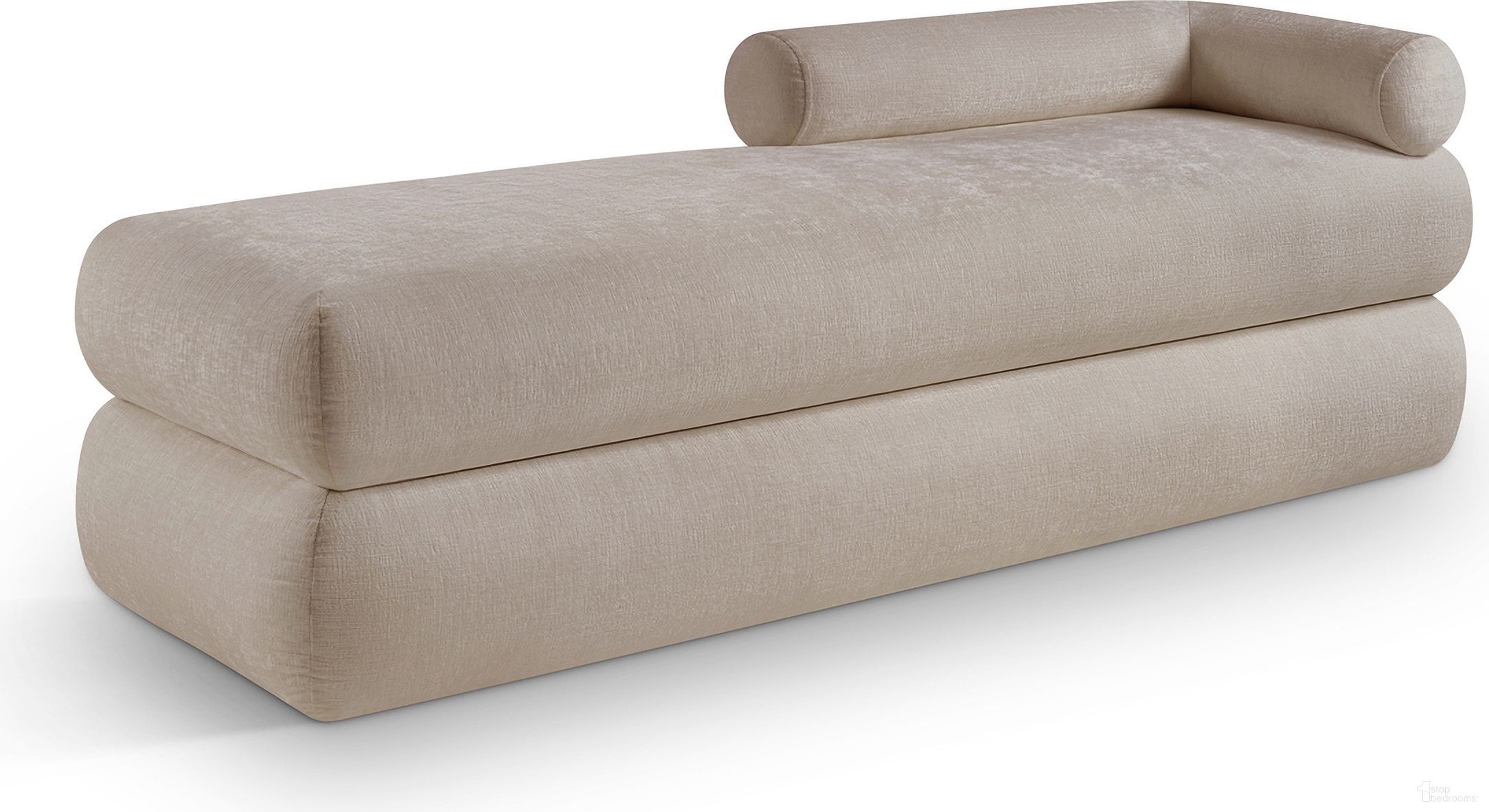 The appearance of Kennedy Chenille Fabric Bench In Beige designed by Meridian in the modern / contemporary interior design. This beige chenille piece of furniture  was selected by 1StopBedrooms from Kennedy Collection to add a touch of cosiness and style into your home. Sku: 197Beige. Material: Chenille.
