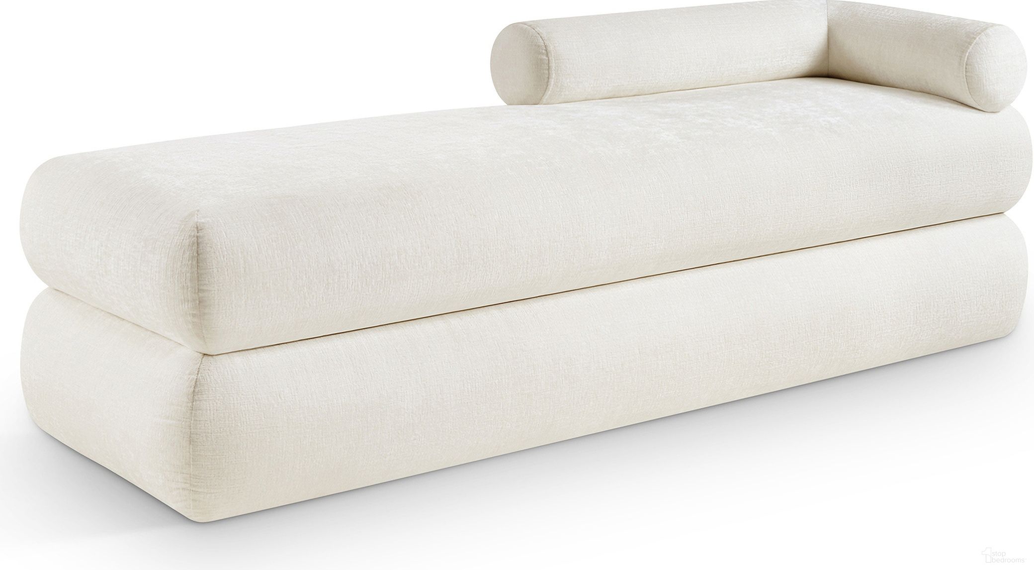 The appearance of Kennedy Chenille Fabric Bench In Cream designed by Meridian in the modern / contemporary interior design. This cream chenille piece of furniture  was selected by 1StopBedrooms from Kennedy Collection to add a touch of cosiness and style into your home. Sku: 197Cream. Material: Chenille.