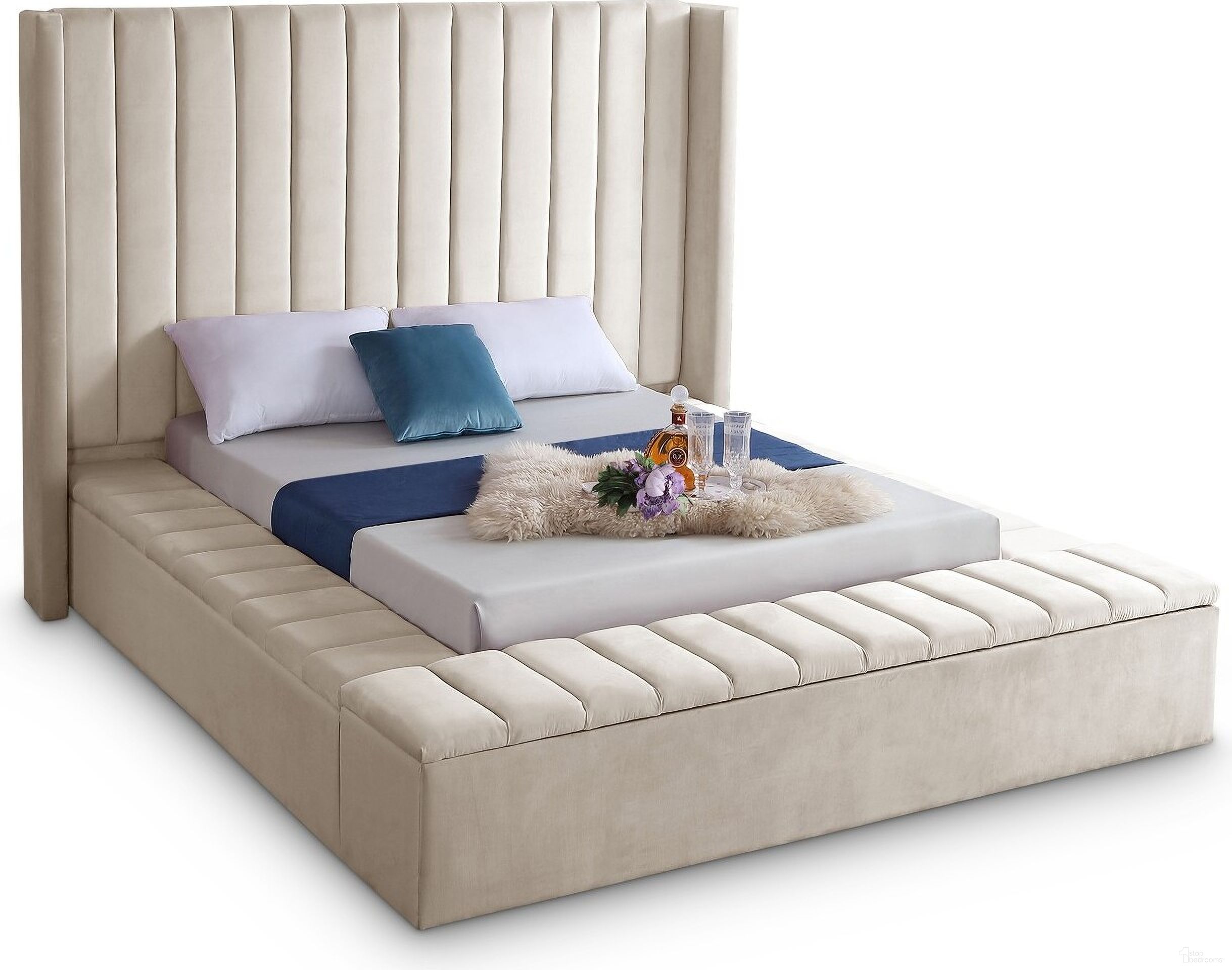 The appearance of Kiki Velvet King Bed In Cream designed by Meridian in the modern / contemporary interior design. This cream velvet piece of furniture  was selected by 1StopBedrooms from Kiki Collection to add a touch of cosiness and style into your home. Sku: KikiCream-K Box 1/3 (HB/Slats);KikiCream-K Box 2/3 (FB Ottoman/Siderail's Top Upholstered Part/Hardware/Wing);KikiCream-K Box 3/3 (4 Siderails/Bottom Board of Siderail/Metal Bar). Bed Type: Storage Bed. Bed Size: King. Material: Velvet.