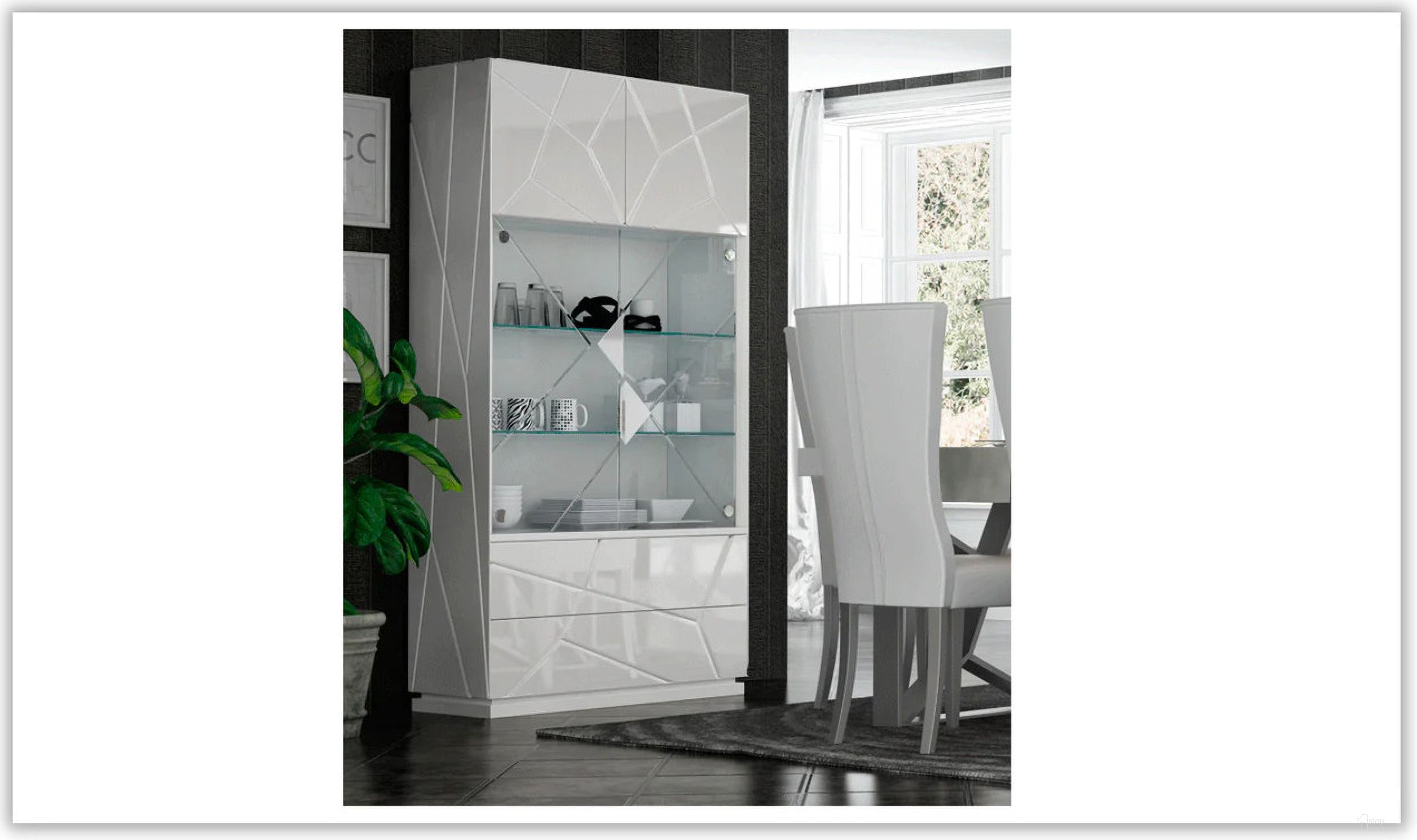 The appearance of Kiu Display Cabinet/ China designed by ESF in the modern / contemporary interior design. This white high gloss piece of furniture was selected by 1StopBedrooms from Kiu Collection to add a touch of cosiness and style into your home. Sku: KIUDISPLAYUNIT. Material: MDF.