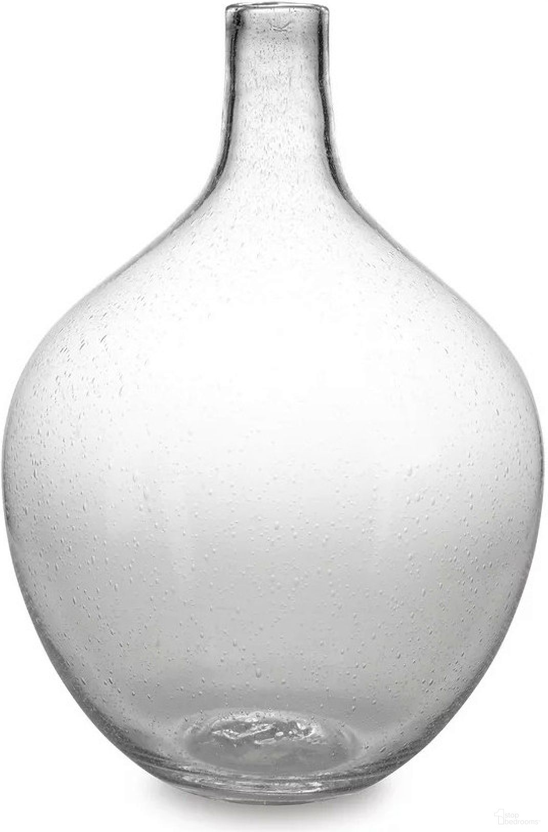 The appearance of Kurthorne Vase In Clear designed by Signature Design by Ashley in the transitional interior design. This clear piece of furniture was selected by 1StopBedrooms from Kurthorne Collection to add a touch of cosiness and style into your home. Sku: A2900028. Material: Glass.