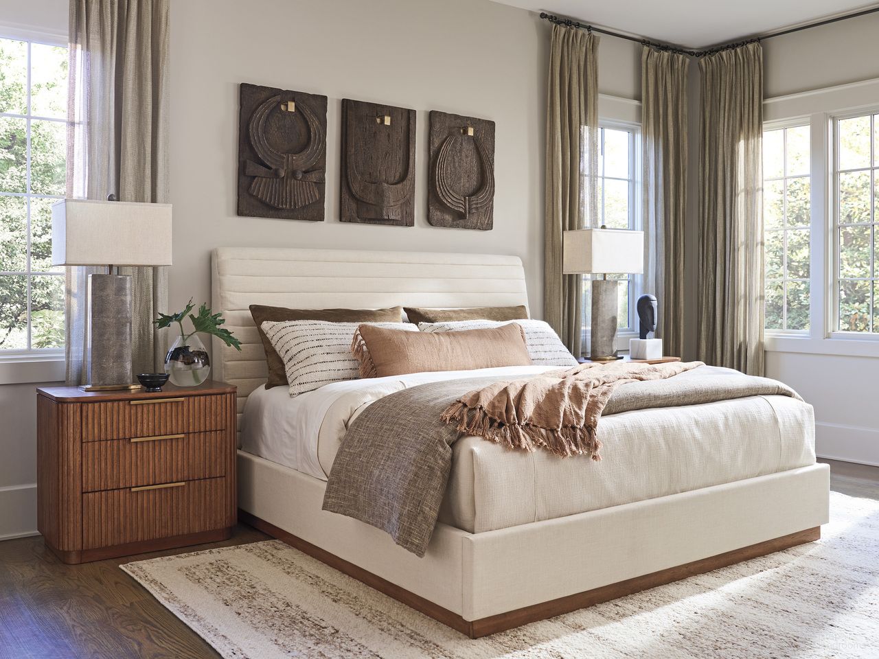 La Costa Upholstered Bedroom Set