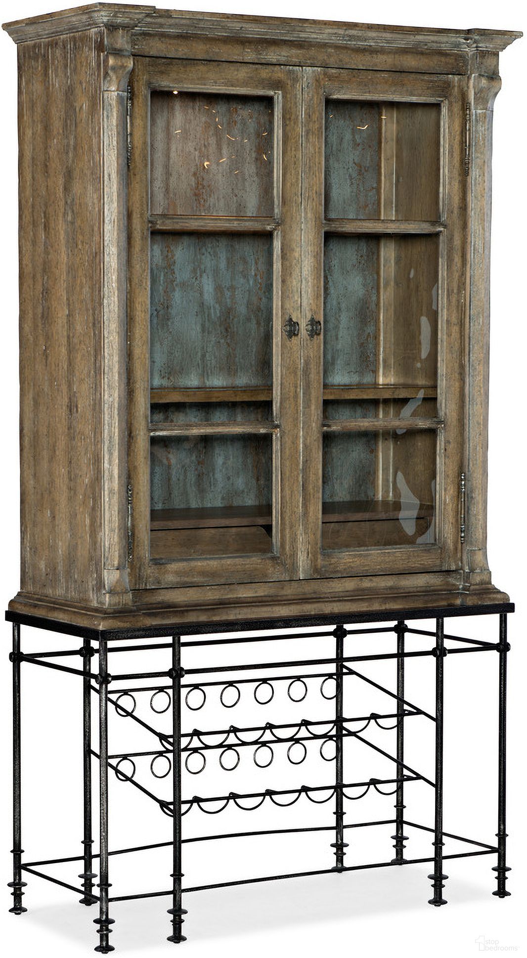 The appearance of La Grange OQuinn Bar Cabinet designed by Hooker in the traditional interior design. This medium wood piece of furniture was selected by 1StopBedrooms from La Grange Collection to add a touch of cosiness and style into your home. Sku: 6960-75160-80. Material: Wood.