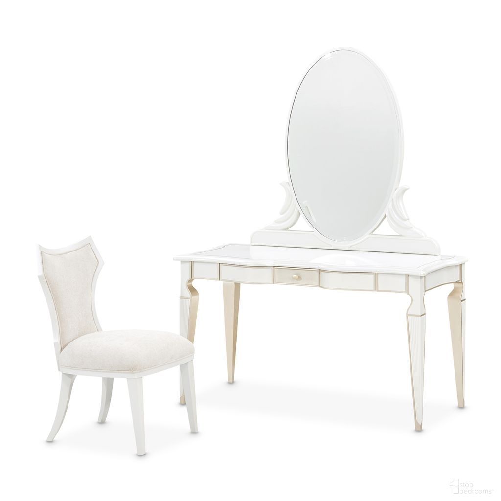 The appearance of La Marisia Vanity Set with Mirror and Chair In Creamy Pearl designed by Michael Amini in the modern / contemporary interior design. This creamy pearl piece of furniture was selected by 1StopBedrooms from La Marisia Collection to add a touch of cosiness and style into your home. Sku: 9089058-112;9089068-112;9089244-112. Material: Poplar.