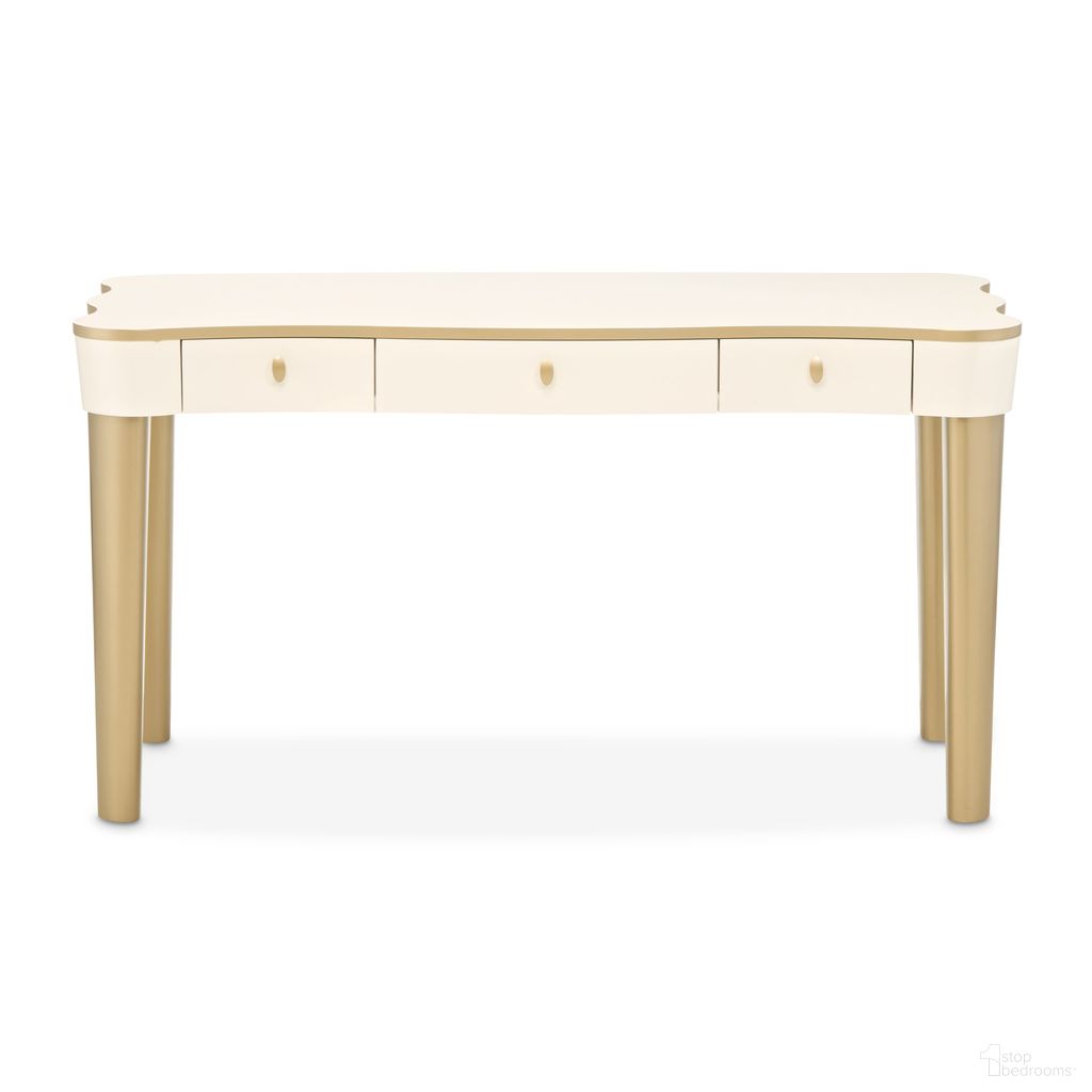 The appearance of La Terrazza Vanity Desk In Creamy Pearl designed by Michael Amini in the transitional interior design. This creamy pearl piece of furniture was selected by 1StopBedrooms from La Terrazza Collection to add a touch of cosiness and style into your home. Sku: 9092058-112. Material: Solid Wood.