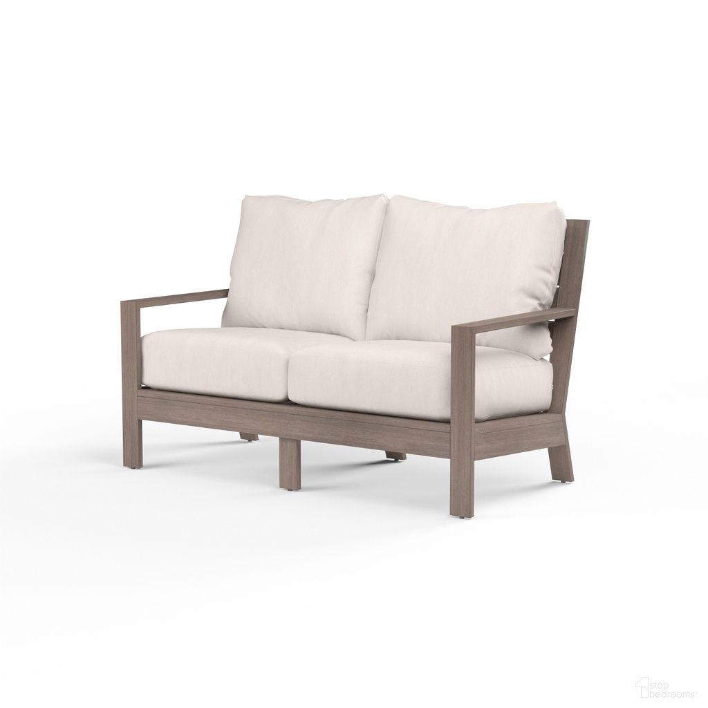 The appearance of Laguna Loveseat in Canvas Natural designed by Sunset West in the transitional interior design. This canvas natural piece of furniture was selected by 1StopBedrooms from Laguna Collection to add a touch of cosiness and style into your home. Sku: SW3501-22-5404. Material: Aluminum.