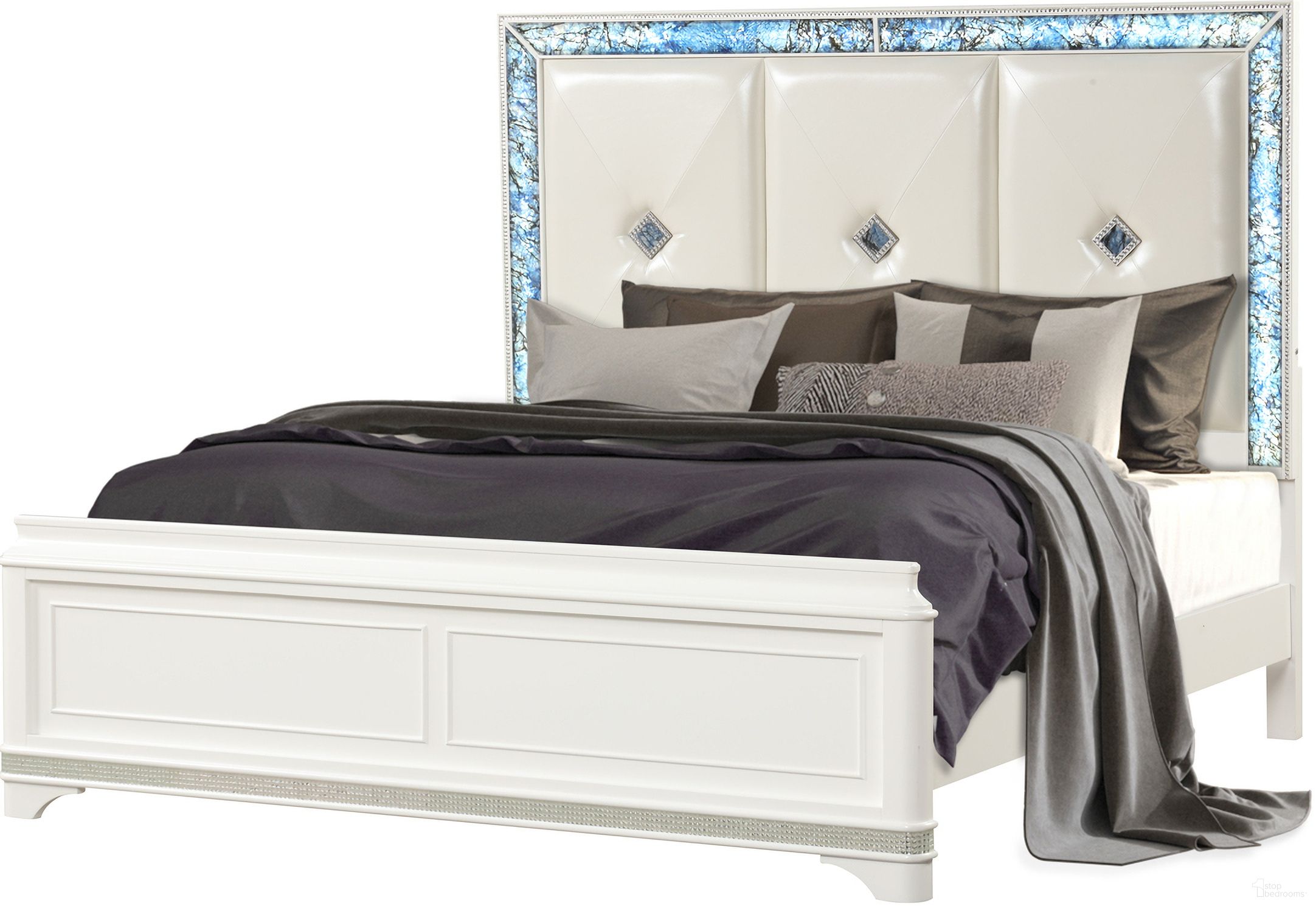 The appearance of Laguna Queen Panel Bed In Off White designed by Galaxy Home Furnishings in the modern / contemporary interior design. This off white piece of furniture  was selected by 1StopBedrooms from Laguna Collection to add a touch of cosiness and style into your home. Sku: 601955555098-1;601955555098-2;601955555098-3. Bed Type: Panel Bed. Bed Size: Queen. Material: Solid Wood.