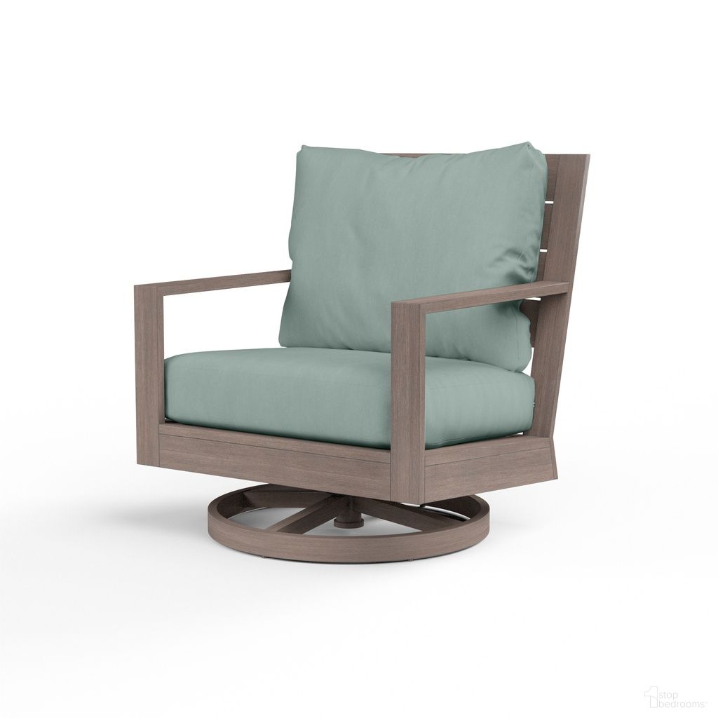 The appearance of Laguna Swivel Club Rocker in Cast Mist designed by Sunset West in the transitional interior design. This cast mist piece of furniture  was selected by 1StopBedrooms from Laguna Collection to add a touch of cosiness and style into your home. Sku: SW3501-21SR-40429. Material: Aluminum.
