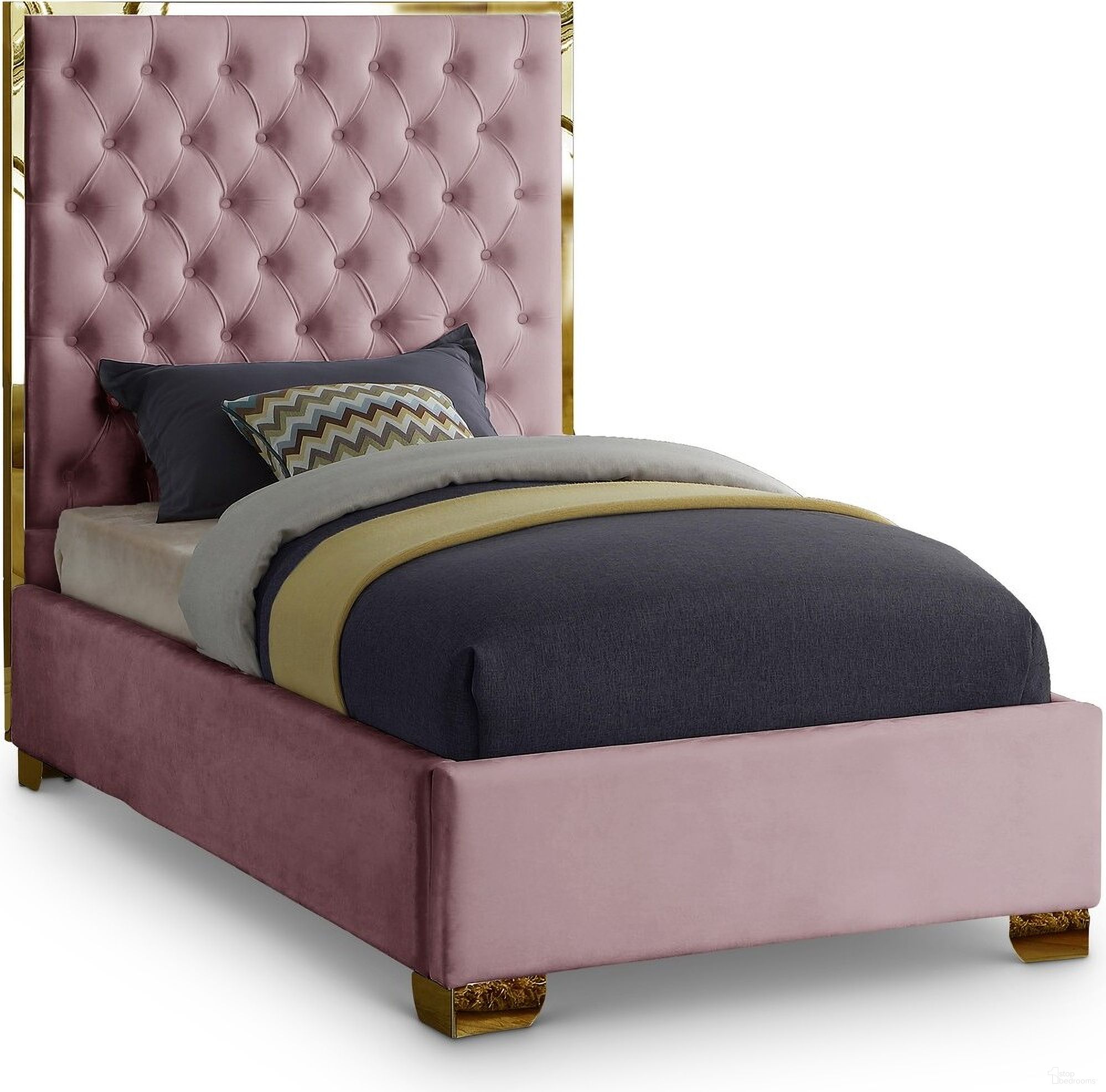 The appearance of Lana Velvet Twin Bed In Pink designed by Meridian in the modern / contemporary interior design. This pink piece of furniture was selected by 1StopBedrooms from Lana Collection to add a touch of cosiness and style into your home. Sku: LanaPink-T Box 1/2 (HB/Slats);LanaPink-T Box 2/2 (FB/Rails/Metal Bar/Hardware/Legs). Bed Type: Panel Bed. Bed Size: Twin. Material: Velvet.