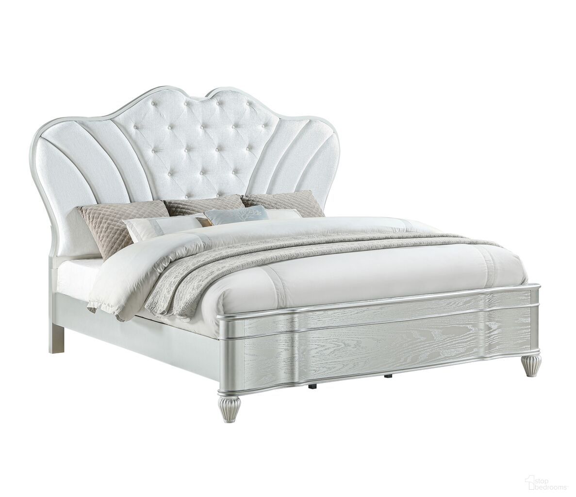 Landmark Queen Panel Bed In Silver