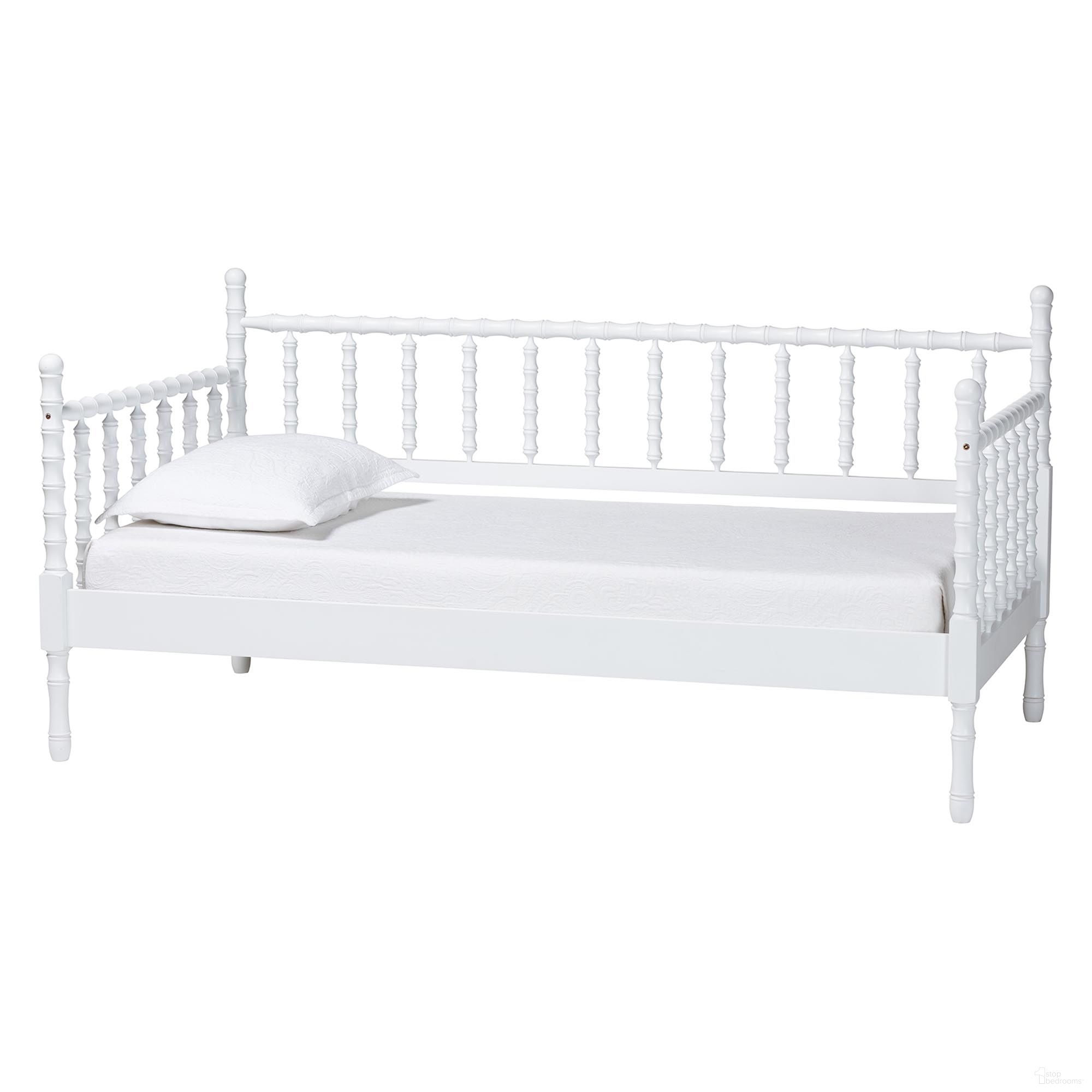 The appearance of Laurent Twin Daybed with Turned Posts In White designed by Baxton Studio in the transitional interior design. This white piece of furniture was selected by 1StopBedrooms from Laurent Collection to add a touch of cosiness and style into your home. Sku: MG0258-1-White-Daybed-Twin. Bed Type: Daybed. Bed Size: Twin. Material: Solid Rubberwood.