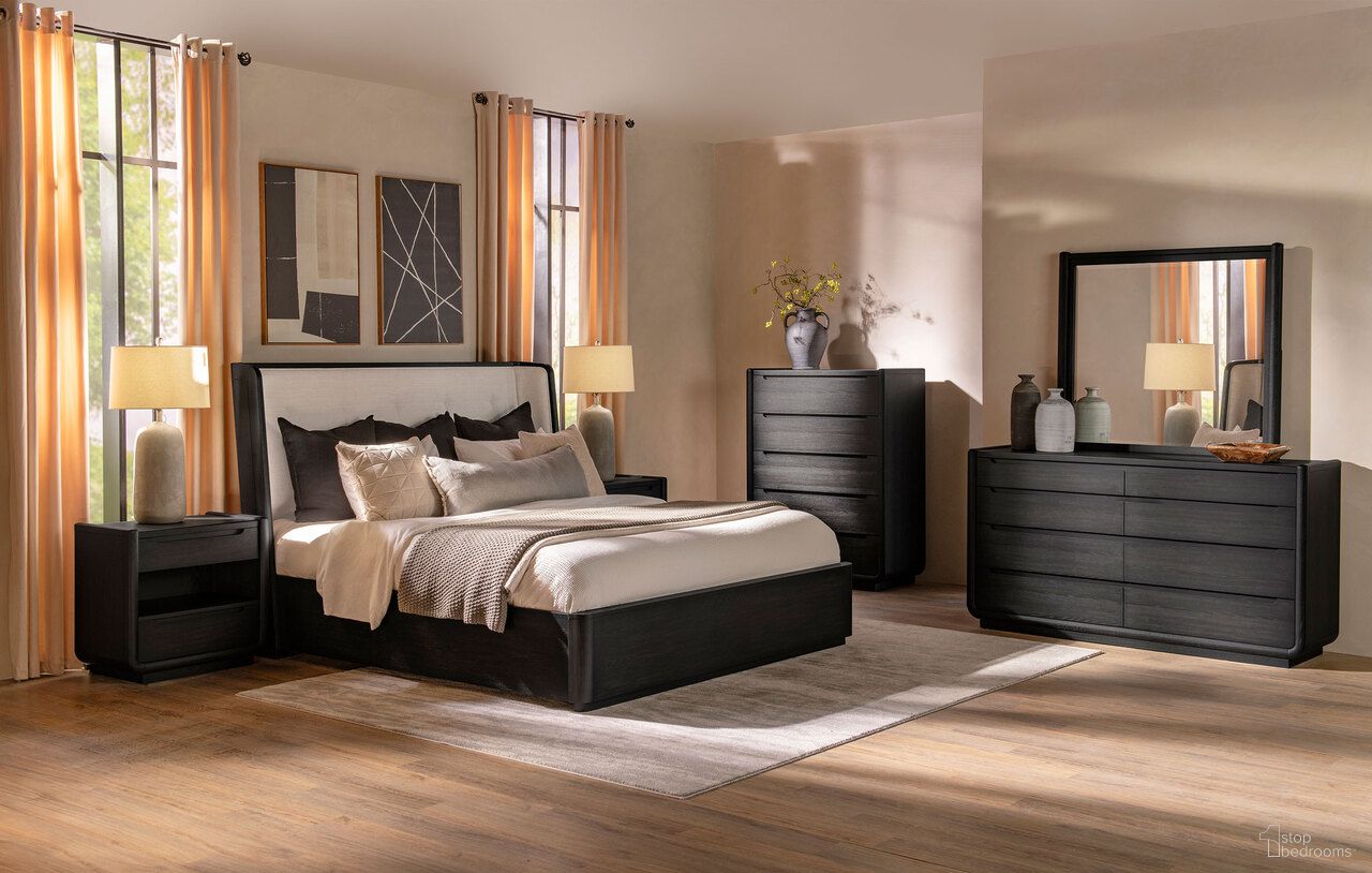 Leandro Wingback Bedroom Set In Burnished Black