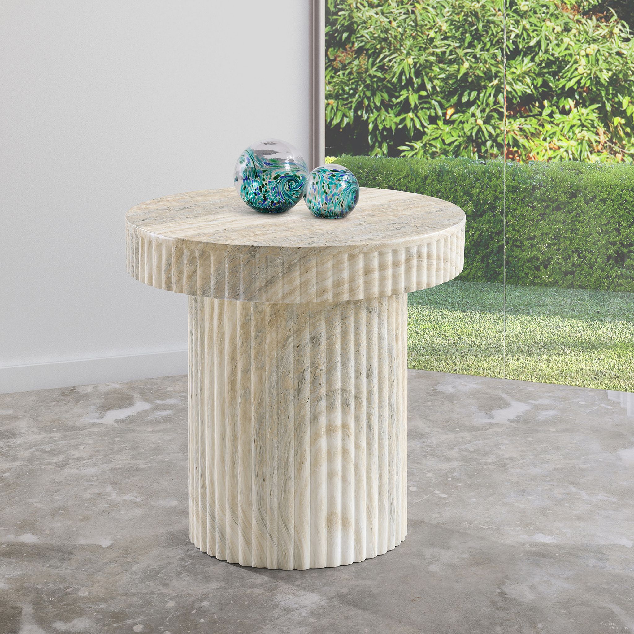 The appearance of Legatto Concrete End Table In Travertine designed by Meridian in the modern / contemporary interior design. This travertine piece of furniture was selected by 1StopBedrooms from Legatto Collection to add a touch of cosiness and style into your home. Sku: 99061Travertine-ET Box 1/2 (Top);99061Travertine-ET Box 2/2 (Base). Material: Concrete.