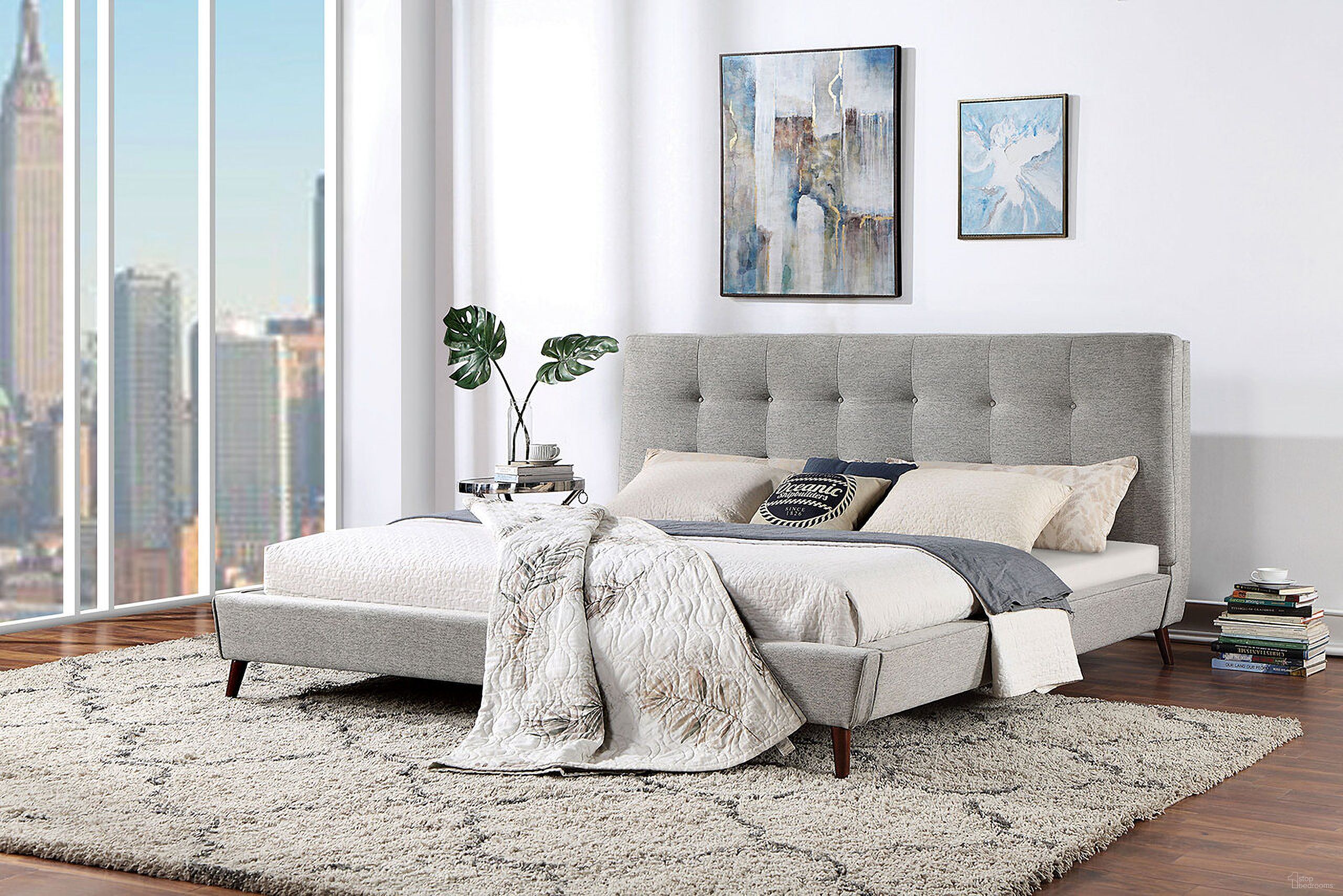 Leomin Queen Bed In Gray