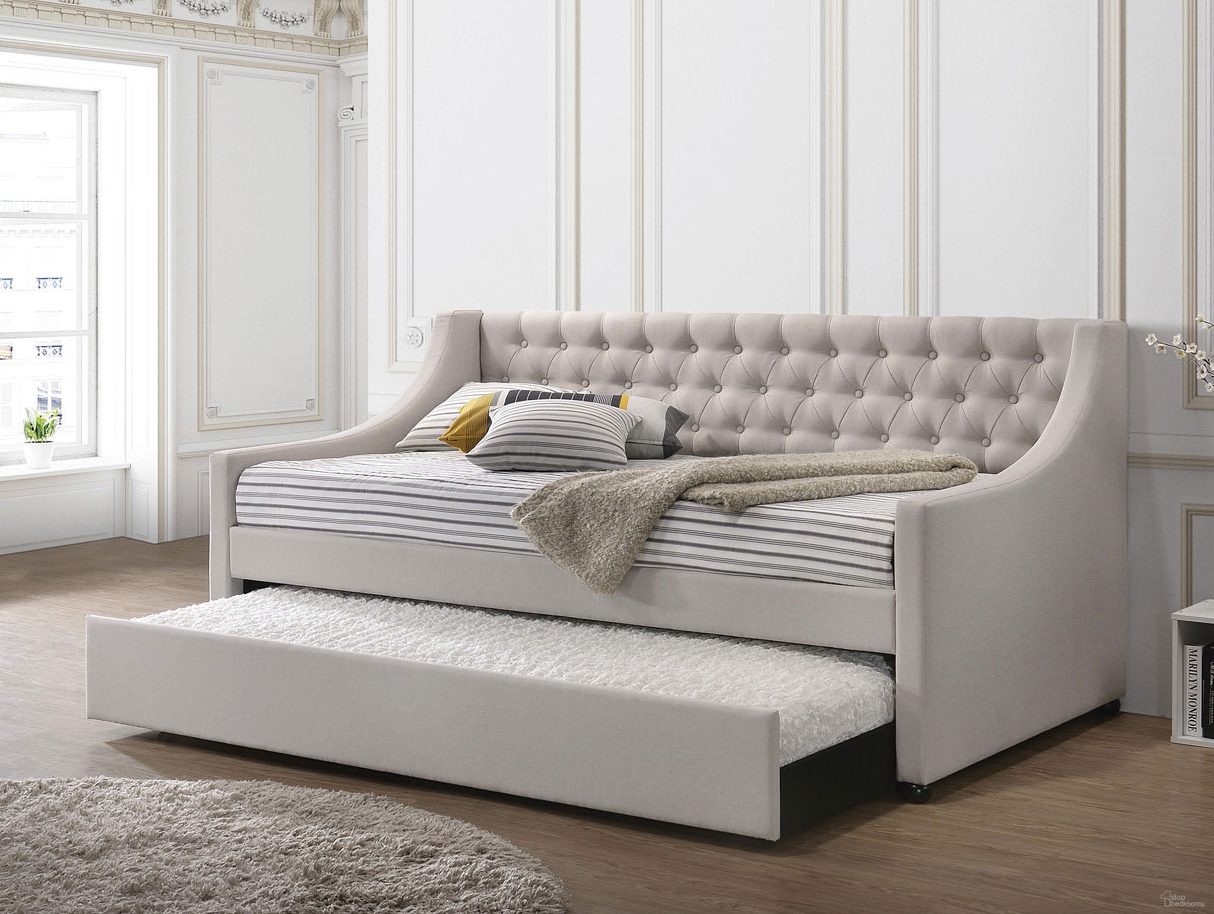 The appearance of Lianna Daybed w/ Trundle designed by ACME in the rustic / southwestern interior design. This fog piece of furniture was selected by 1StopBedrooms from Lianna Collection to add a touch of cosiness and style into your home. Sku: 39395HF;39396PNL. Bed Type: Daybed. Material: Wood. Bed Size: Twin.