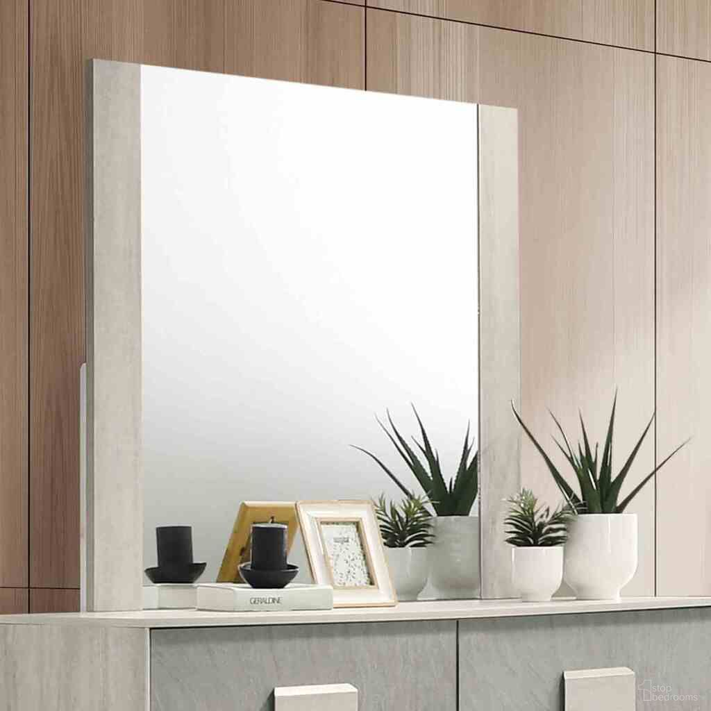 The appearance of Lincolt Mirror In White Wash and Stone Gray designed by Furniture of America in the modern / contemporary interior design. This white wash and stone gray piece of furniture  was selected by 1StopBedrooms from Lincolt Collection to add a touch of cosiness and style into your home. Sku: FM7201WH-M. Material: Melamine.