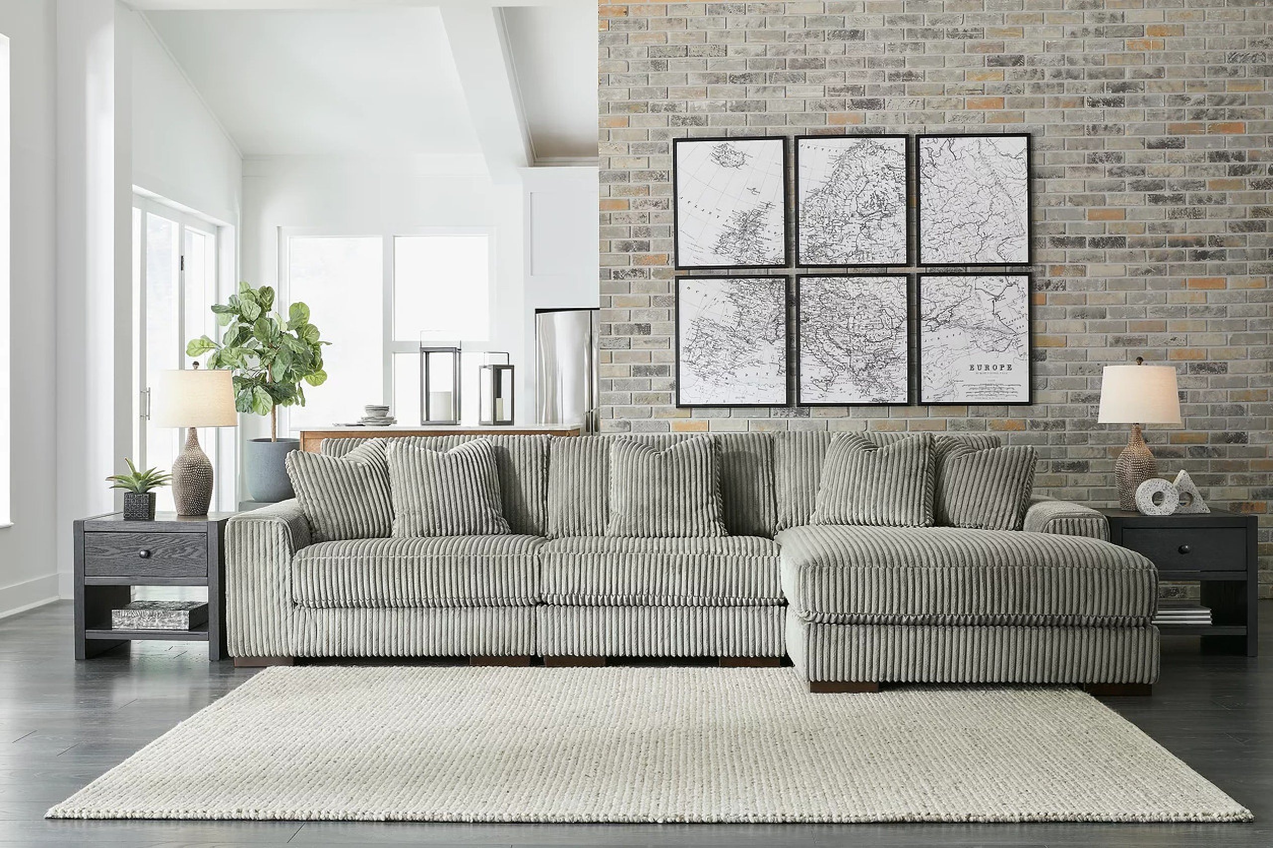 Lindyn 5-Piece RAF Sectional With Chaise In Fog