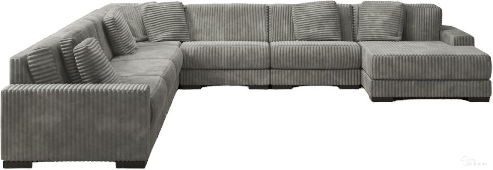 Lindyn 7-Piece RAF Chaise Sectional In Fog
