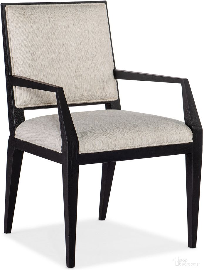 The appearance of Linville Falls Linn Cove Upholstered Arm Chair Set of 2 6150-75500-99 designed by Hooker in the transitional interior design. This beige piece of furniture was selected by 1StopBedrooms from Linville Falls Collection to add a touch of cosiness and style into your home. Sku: 6150-75500-99. Material: Fabric. Chair Type: Arm Chair.