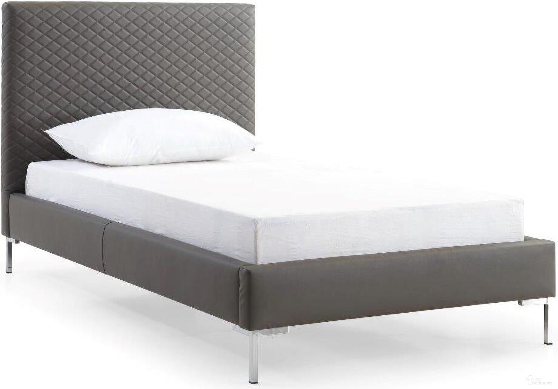 The appearance of Liz Twin Bed With Fully Upholstered Dark Gray Faux Leather And Chrome Legs designed by Whiteline Modern Living in the modern / contemporary interior design. This dark grey piece of furniture was selected by 1StopBedrooms from Liz Collection to add a touch of cosiness and style into your home. Sku: BT1689P-DGRY. Bed Type: Platform Bed. Material: Faux Leather. Bed Size: Twin.