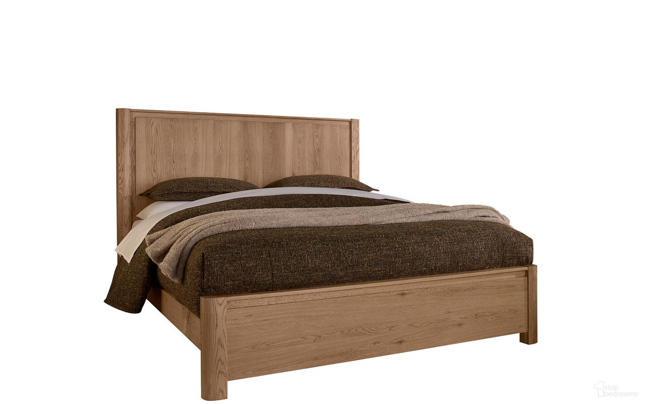The appearance of Lodge and Loft Queen Radius Poster Bed In Blond Oak designed by Vaughan Bassett in the modern / contemporary interior design. This blond oak piece of furniture  was selected by 1StopBedrooms from Lodge and Loft Collection to add a touch of cosiness and style into your home. Sku: 842-558;842-855;842-922. Bed Type: Poster Bed. Material: Wood. Bed Size: Queen.