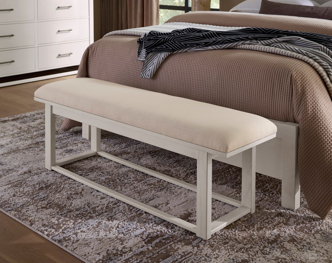 Lodge and Loft Upholstered Bench In Ivory Cream and Soft White