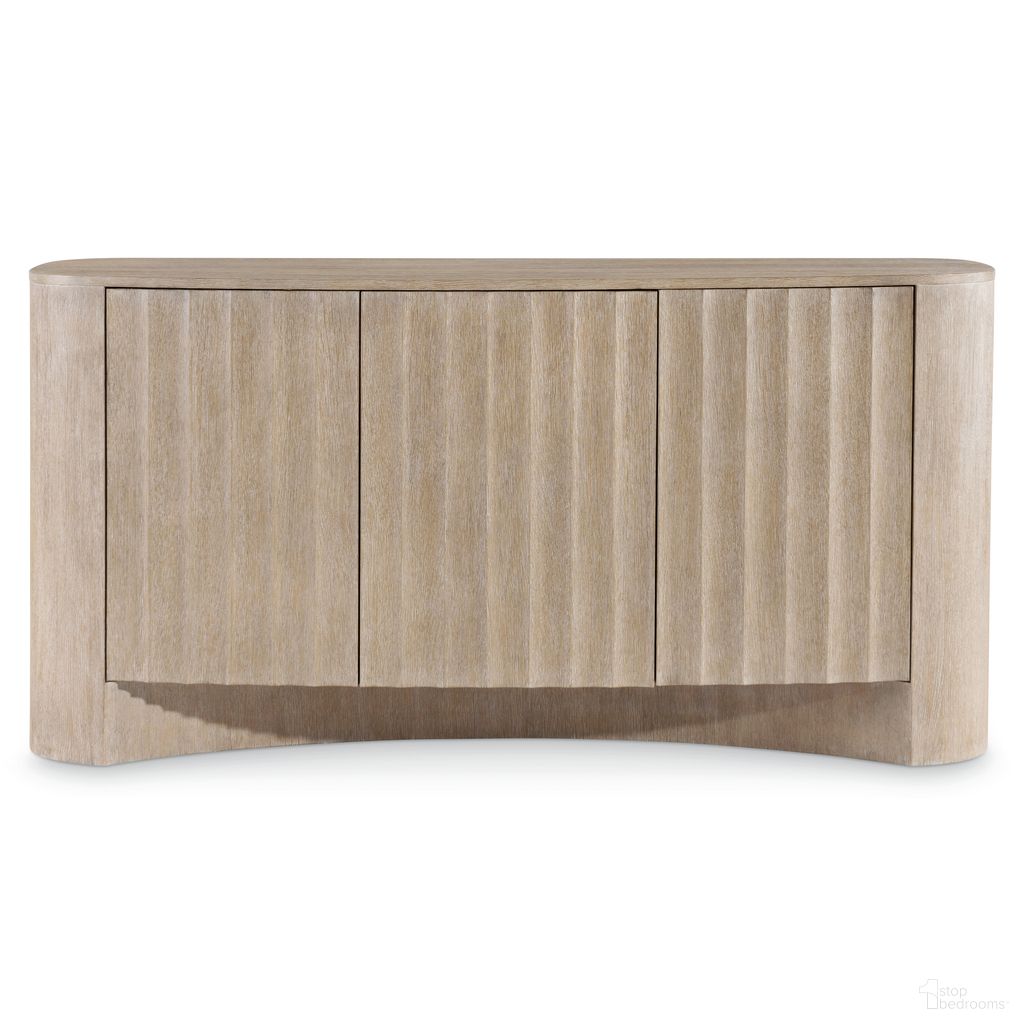 The appearance of Loggia Buffet With Stone Top In Brown designed by Bernhardt in the modern / contemporary interior design. This brown piece of furniture was selected by 1StopBedrooms from Loggia Collection to add a touch of cosiness and style into your home. Sku: 345135. Material: Wood.