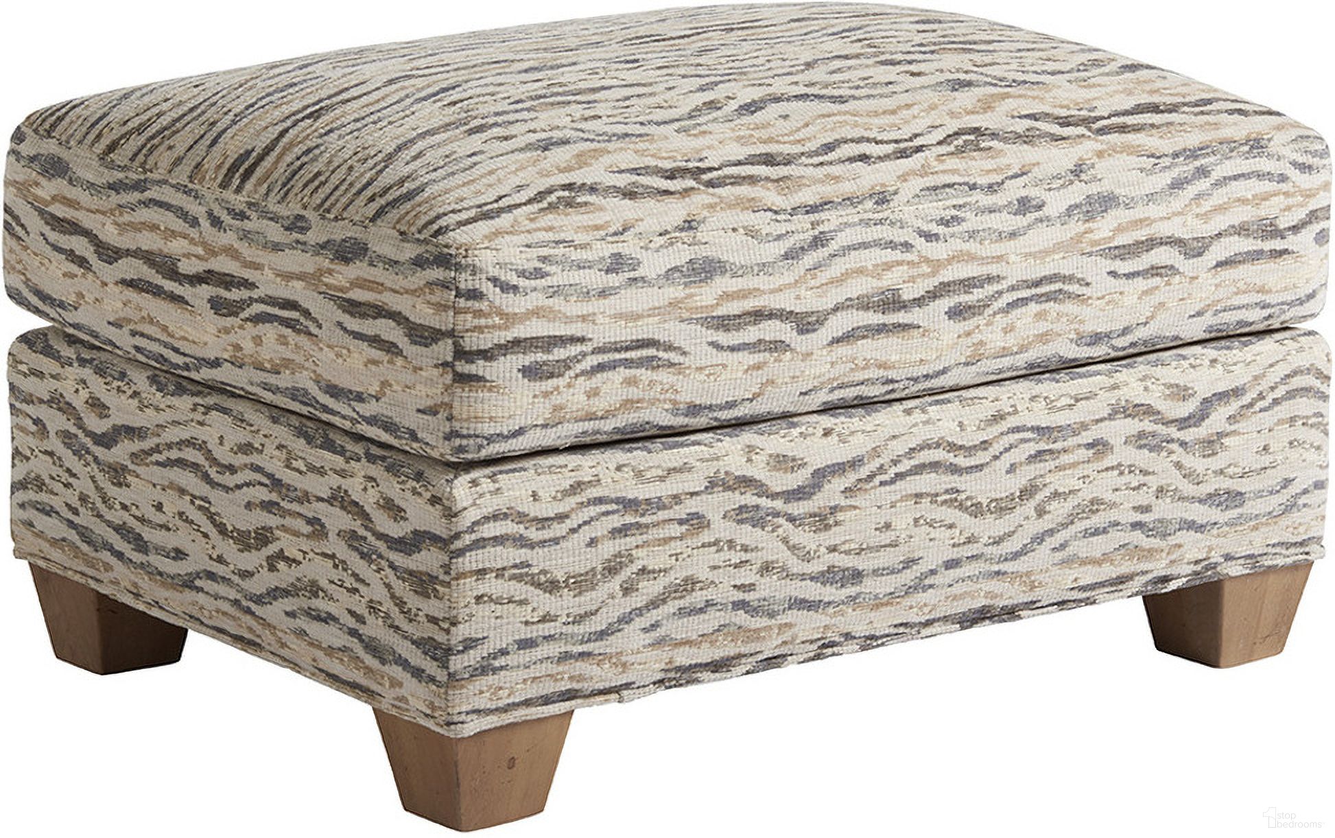The appearance of Los Altos Barton Ottoman In Newcastle designed by Tommy Bahama in the transitional interior design. This newcastle piece of furniture was selected by 1StopBedrooms from Los Altos Collection to add a touch of cosiness and style into your home. Sku: 1842-44-40. Material: Metal.