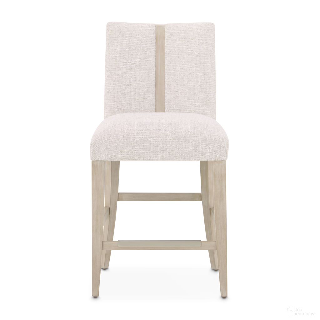 The appearance of Lotus Bay Gathering Chair In Sand designed by Michael Amini in the transitional interior design. This sand piece of furniture was selected by 1StopBedrooms from Lotus Bay Collection to add a touch of cosiness and style into your home. Sku: 9030033A-138. Material: Solid Wood.