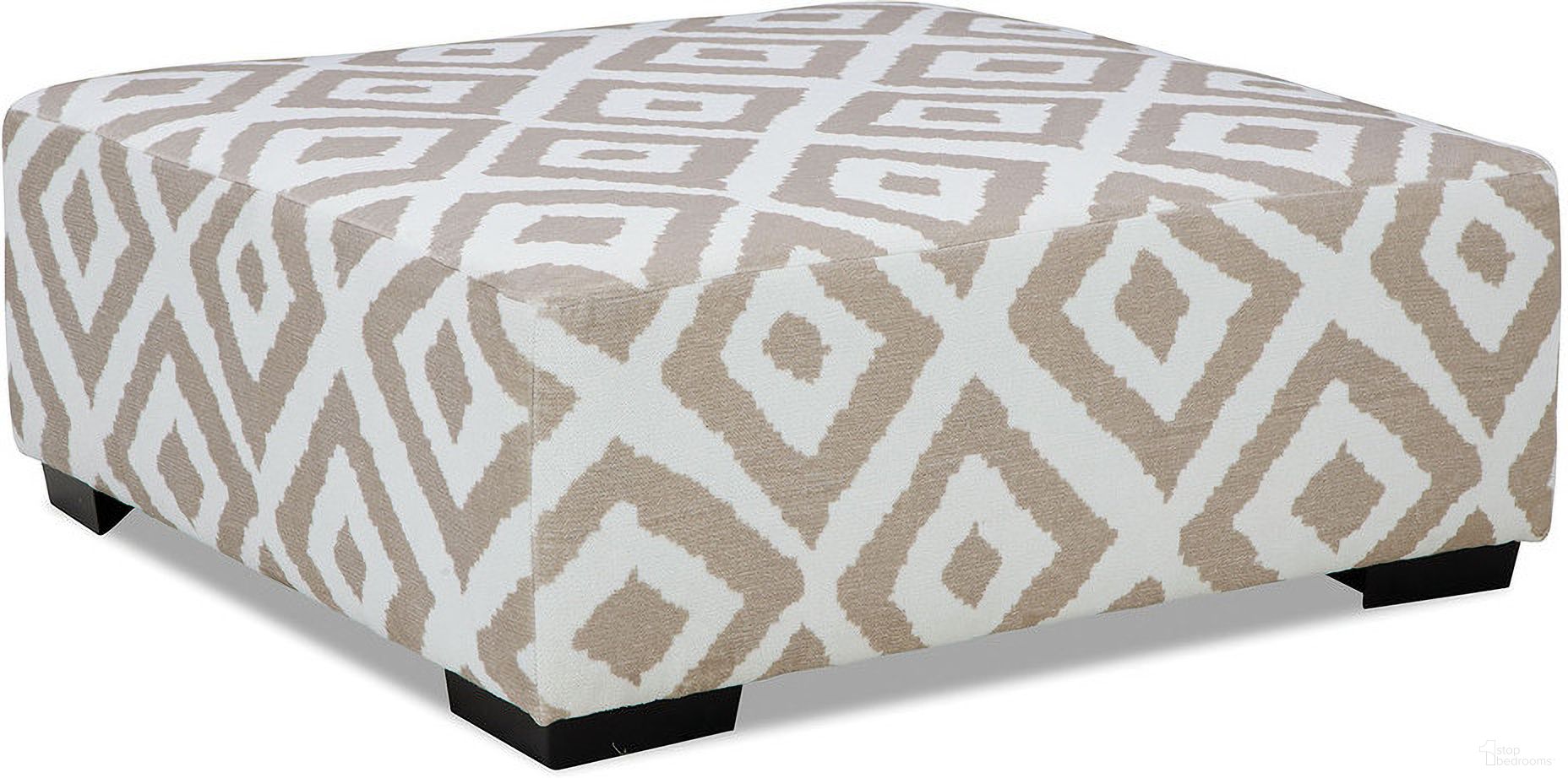 The appearance of Loughlin Ottoman In Light Brown and Ivory designed by Furniture of America in the transitional interior design. This light brown/ivory piece of furniture  was selected by 1StopBedrooms from Loughlin Collection to add a touch of cosiness and style into your home. Sku: SM5193-OT. Material: Chenille.
