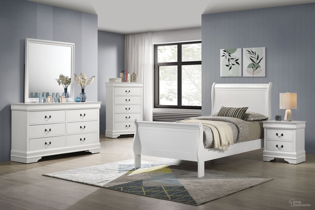 The appearance of Louis Philippe Youth Sleigh Panel Bedroom Set In White designed by Coaster in the traditional interior design. This white piece of furniture  was selected by 1StopBedrooms from Louis Philippe Collection to add a touch of cosiness and style into your home. Sku: 202441TB1;202441TB2;202442. Bed Size: Full. Material: Hardwood.
