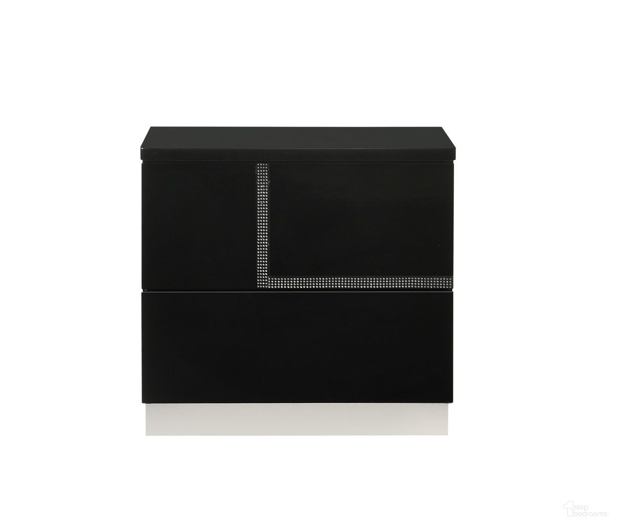 The appearance of Lucca Black Lacquer RAF Nightstand designed by J&M in the modern / contemporary interior design. This black piece of furniture was selected by 1StopBedrooms from Lucca Collection to add a touch of cosiness and style into your home. Sku: 17685-NSR. Material: Wood.