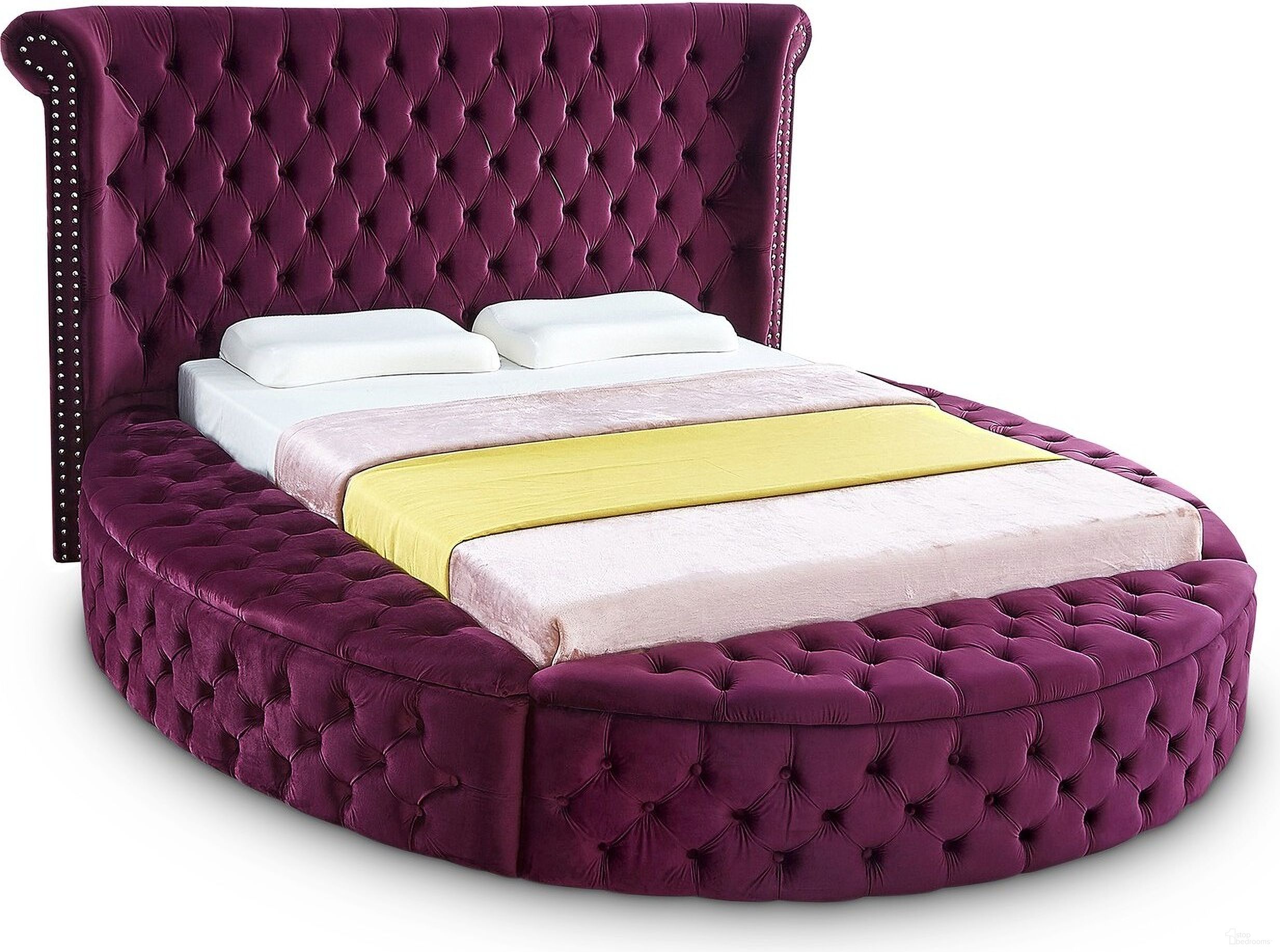 The appearance of Luxus Velvet King Bed In Purple designed by Meridian in the modern / contemporary interior design. This purple piece of furniture was selected by 1StopBedrooms from Luxus Collection to add a touch of cosiness and style into your home. Sku: LuxusPurple-K Box 1/3 (Headboard/Slats);LuxusPurple-K Box 2/3 (Footboard / 2 Outer Siderails / Top of Rails / Hardware);LuxusPurple-K Box 3/3 (2 Inner Rails / Bottom Board of Rails / Center Support). Bed Type: Storage Bed. Bed Size: King. Material: Velvet.