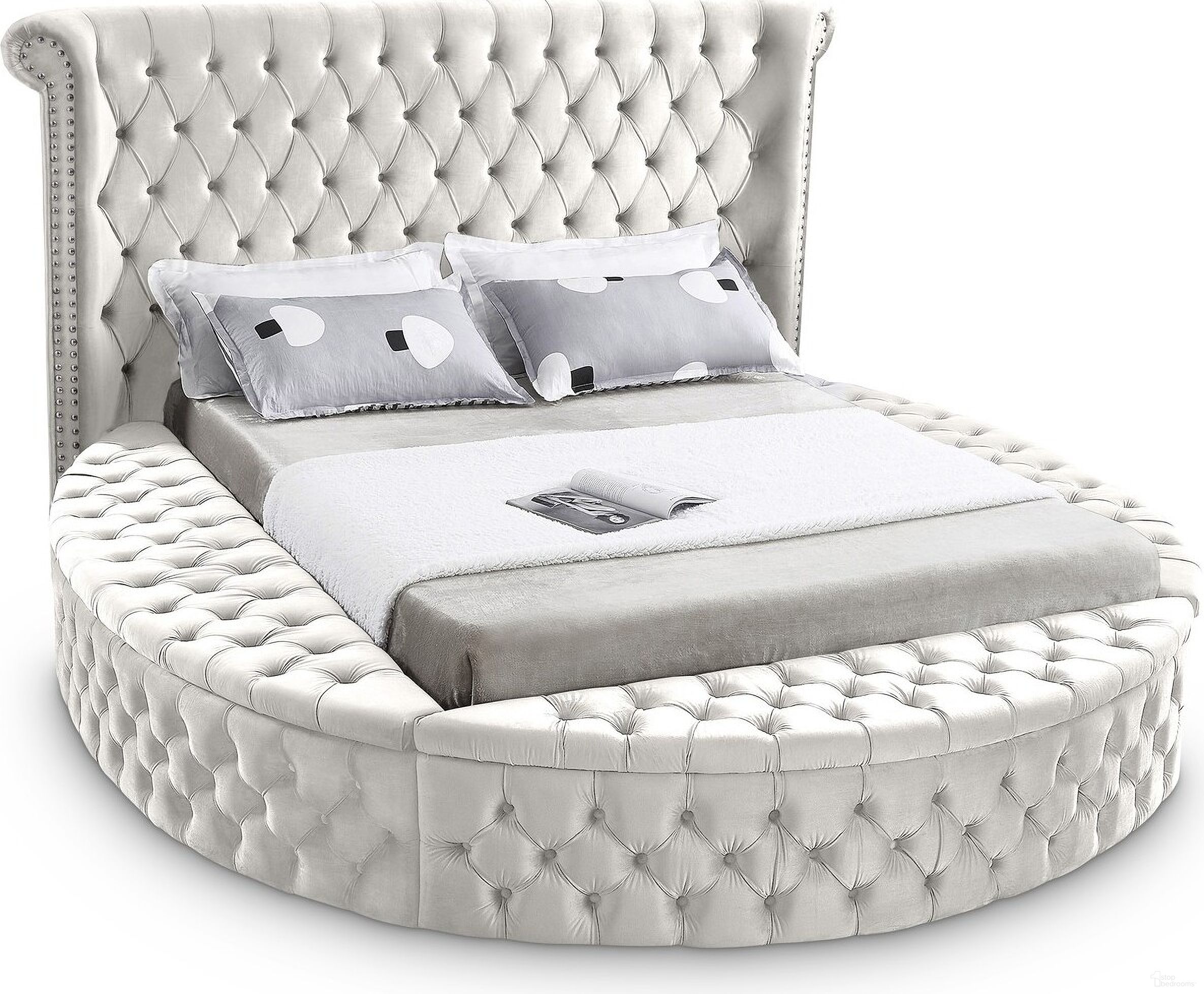 Luxus Velvet Queen Bed In Cream