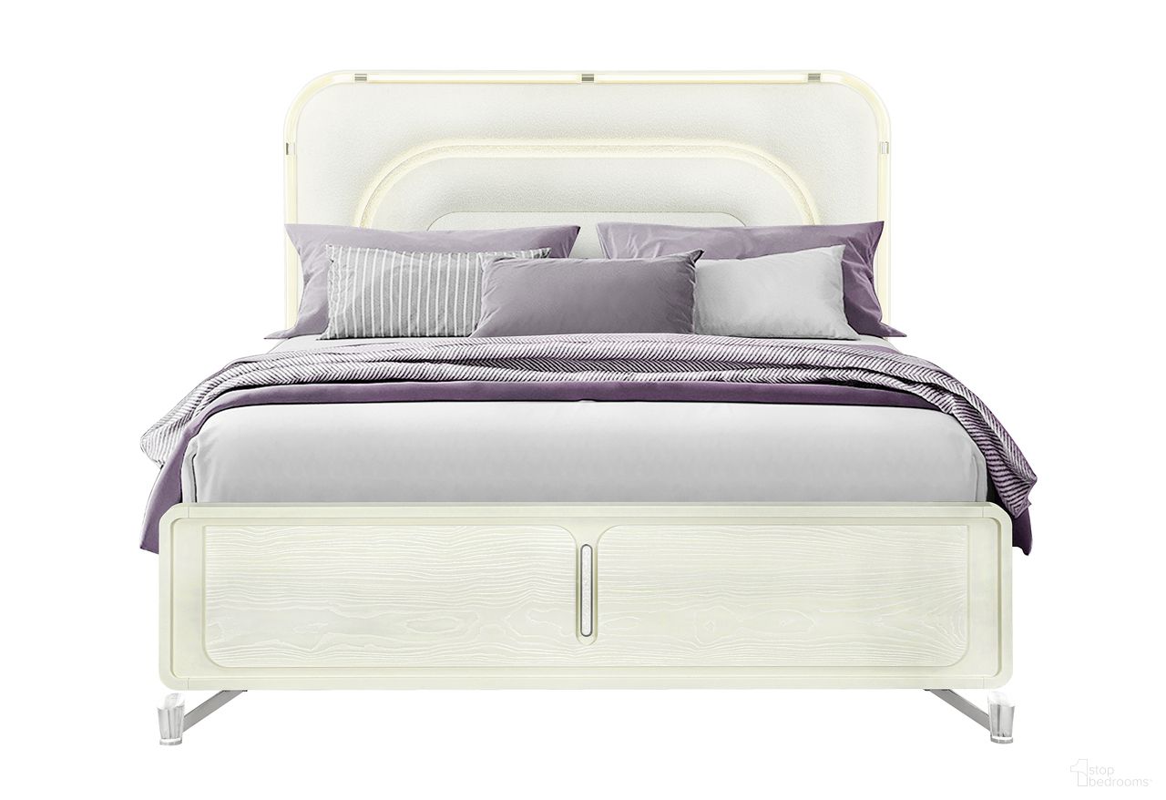 The appearance of Lyra King Upholstered Bed with LED In Beige designed by Global Furniture USA in the modern / contemporary interior design. This beige piece of furniture was selected by 1StopBedrooms from Lyra Collection to add a touch of cosiness and style into your home. Sku: LYRA-BEIGE-KB-HB W/ LED;LYRA-BEIGE-KB-FB/SLATS;LYRA-BEIGE-QB/KB-SR. Bed Size: King. Material: Leather Like Vinyl. Bed Type: Upholstered Bed.