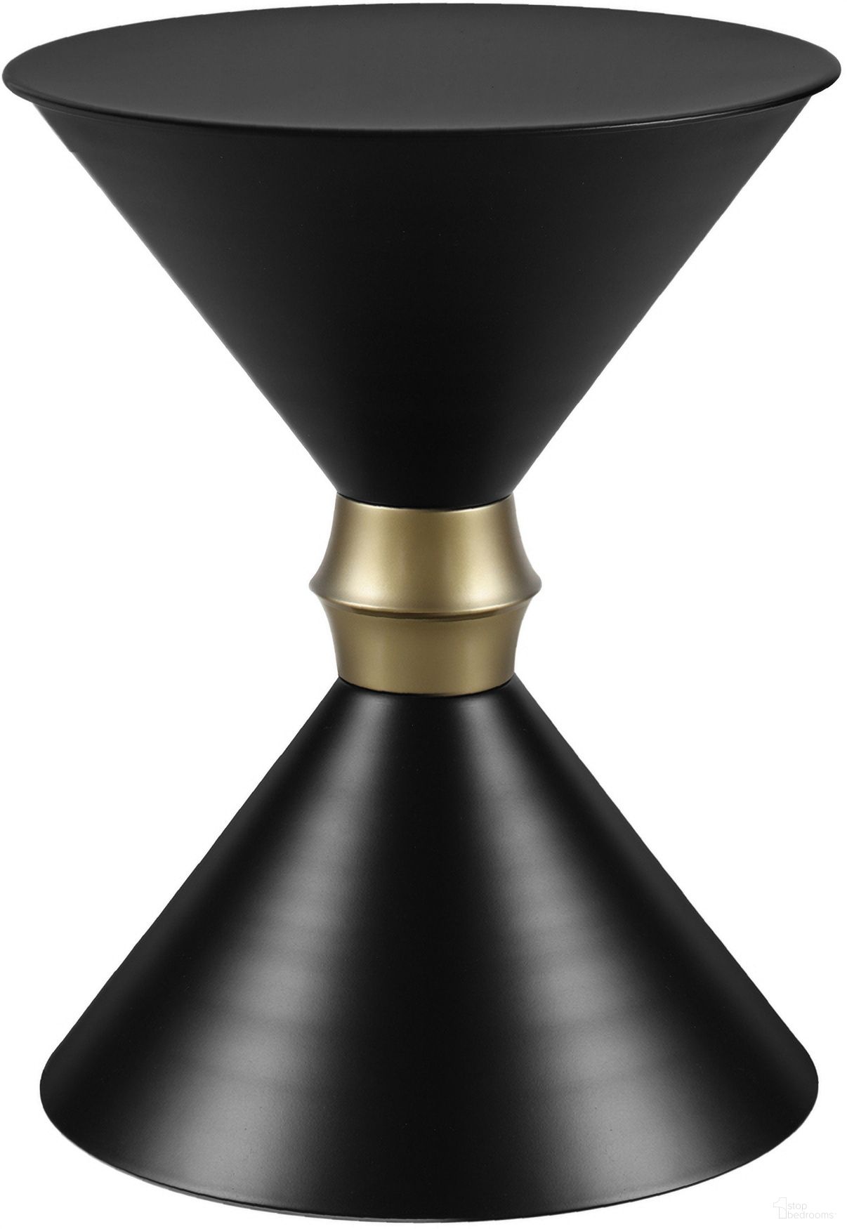 The appearance of Lyvra Handmade Iron Metal Drum Side End Table In Black designed by Rajani Home in the modern / contemporary interior design. This black piece of furniture  was selected by 1StopBedrooms from Juno Collection to add a touch of cosiness and style into your home. Sku: 5C985908G49348. Material: Iron.