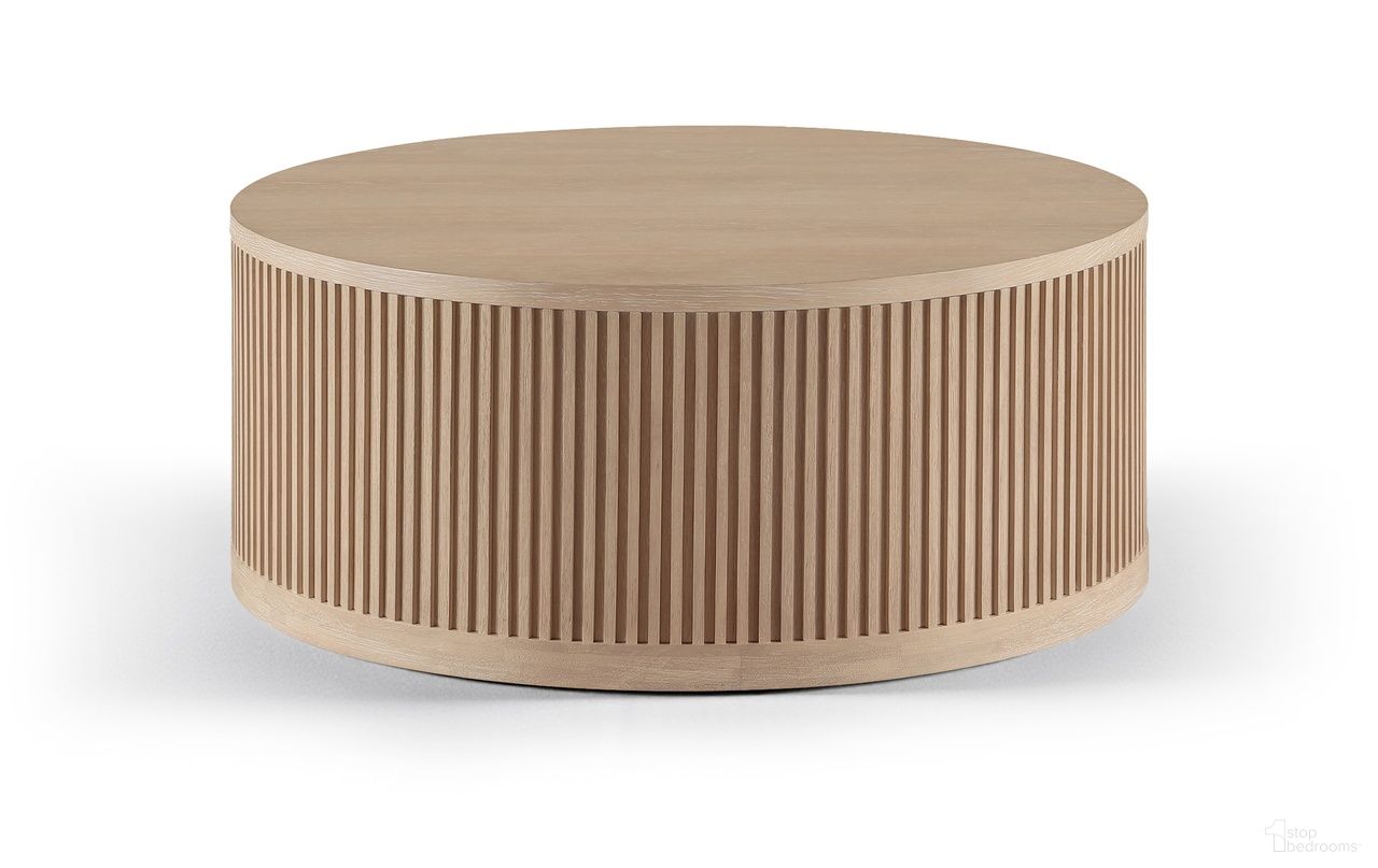 Madera Oak Veneer and Solid Wood with Caster Wheels Coffee Table In Natural