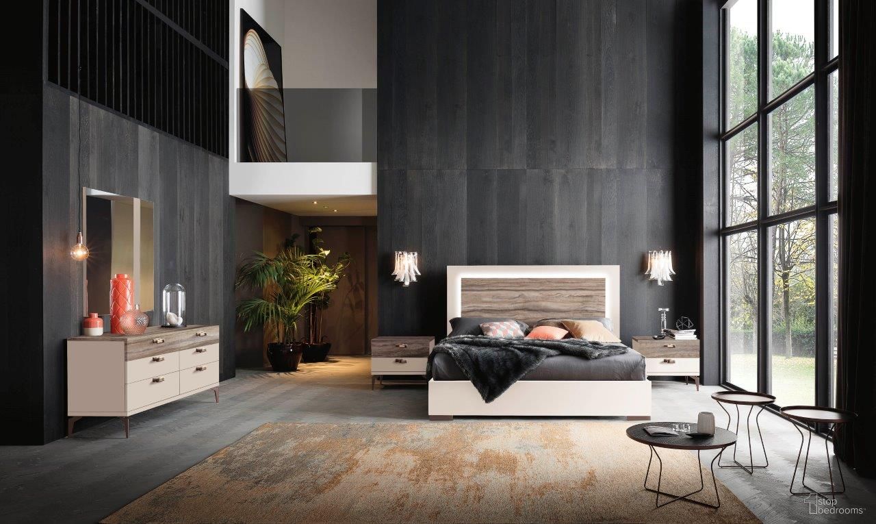The appearance of Madison Bedroom Set In Oak designed by J&M in the modern / contemporary interior design. This oak piece of furniture was selected by 1StopBedrooms from Madison Collection to add a touch of cosiness and style into your home. Sku: 16875-Q;16875-NS. Material: Wood. Bed Size: Queen.